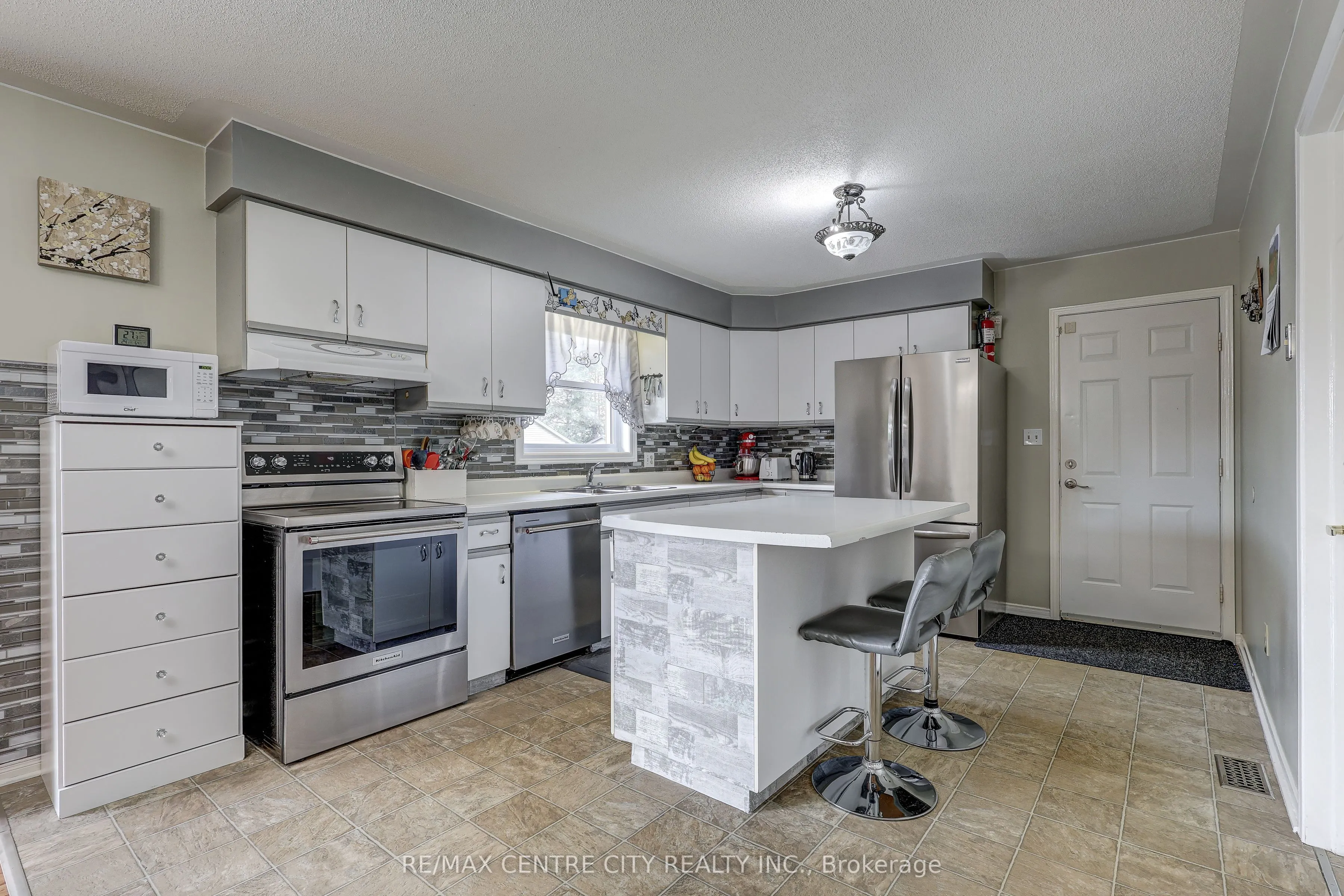 8109 Sandytown Road