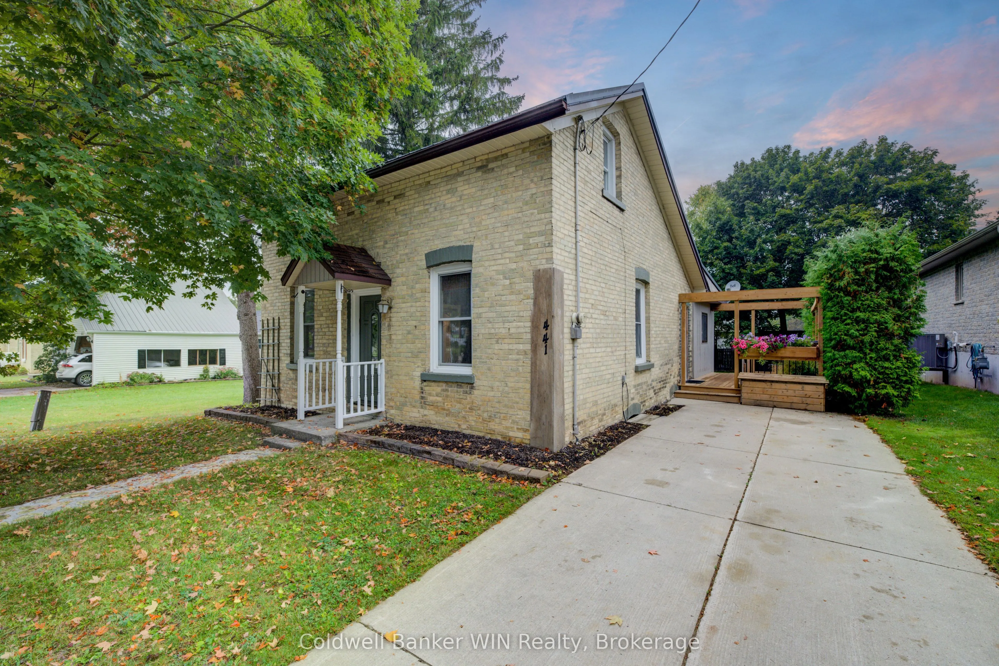 441 Waterloo Street