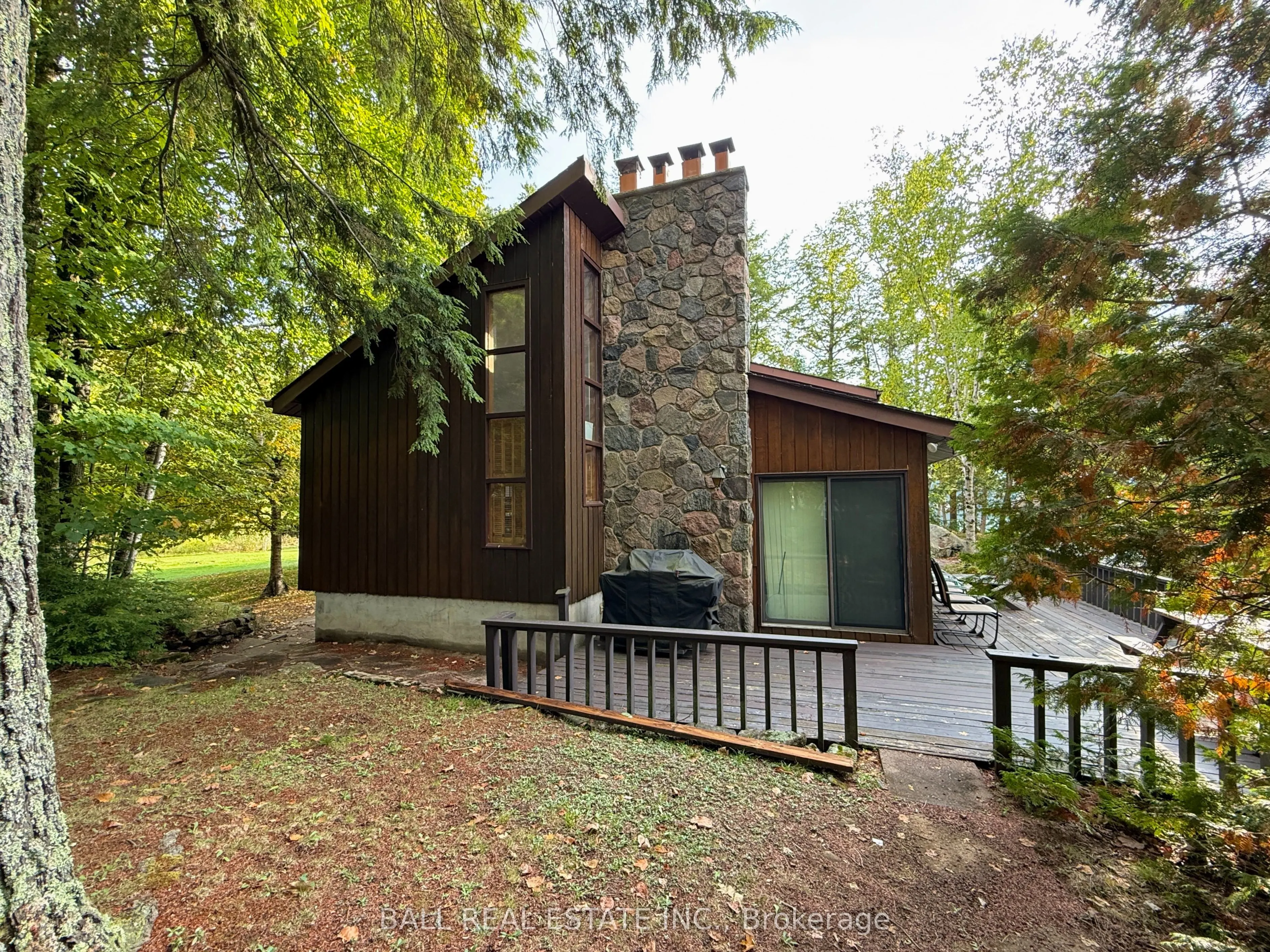 190 Maple Lane
