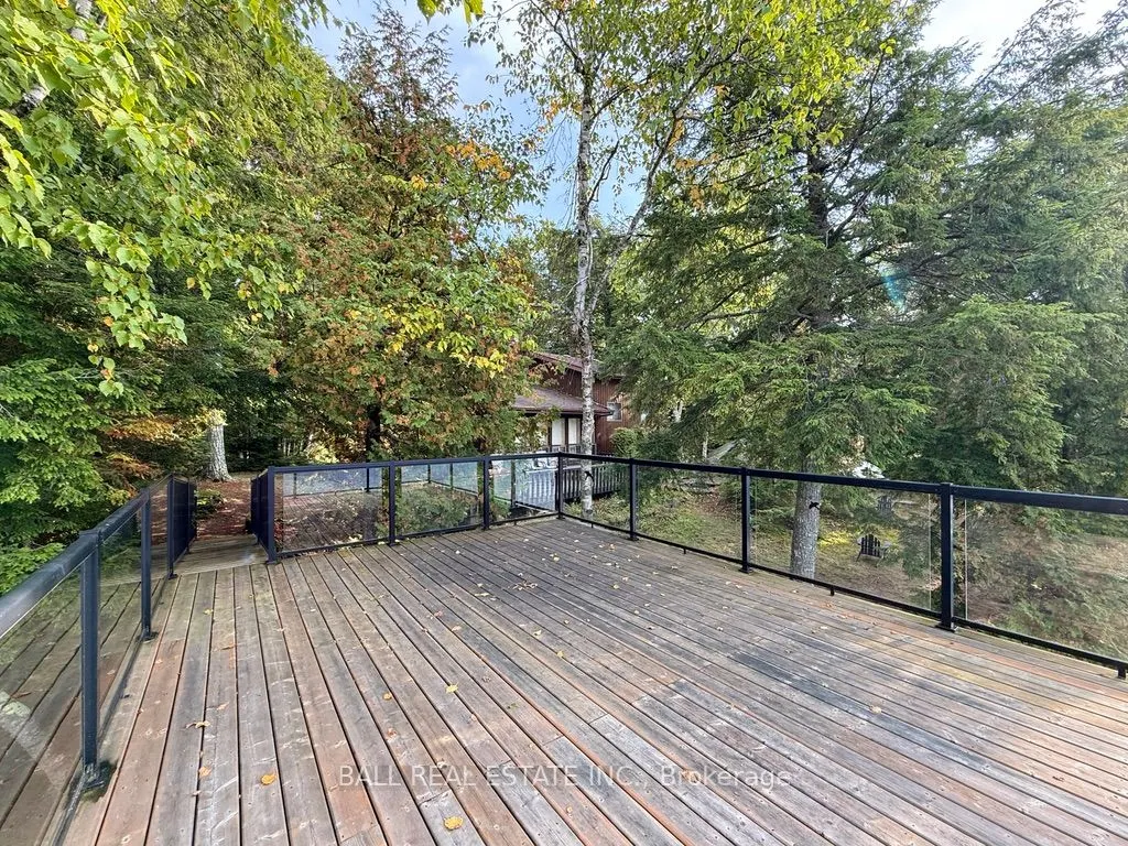 190 Maple Lane