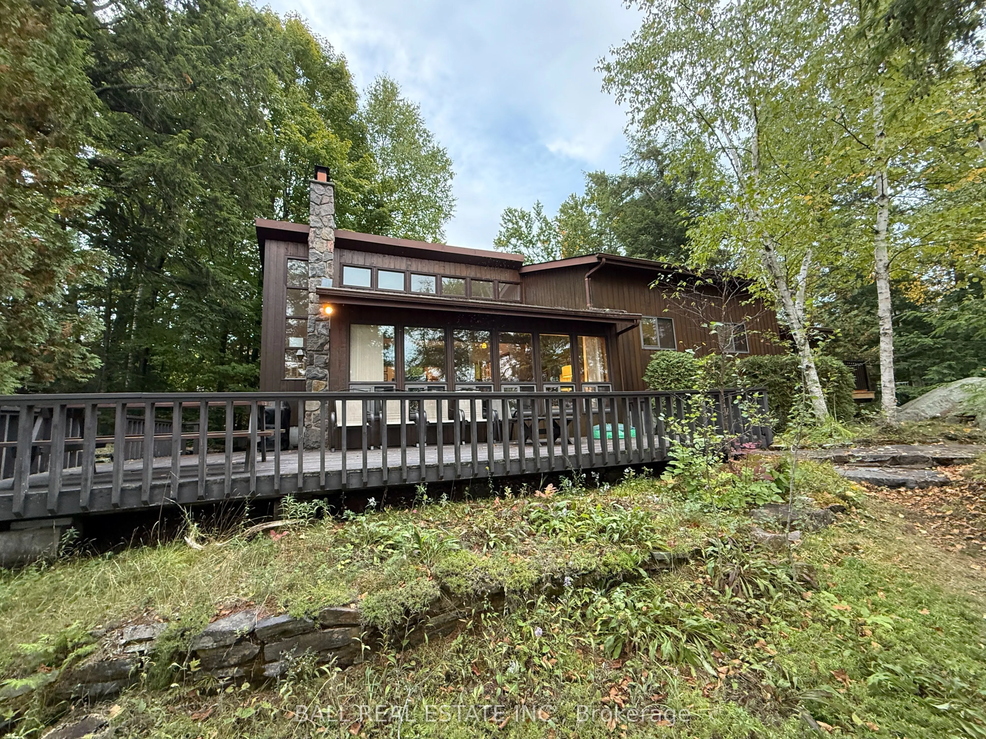 190 Maple Lane