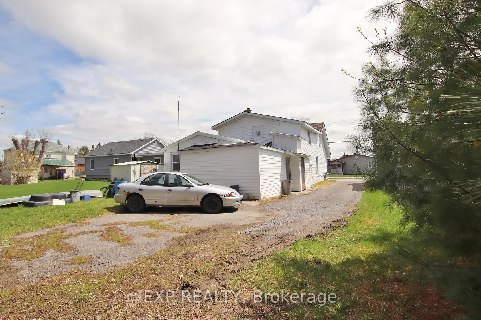 55 IDA Street S