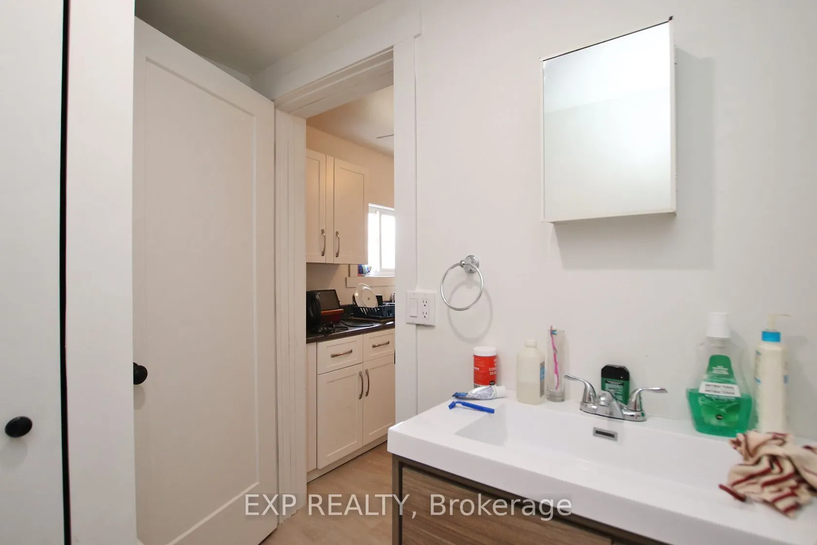 55 IDA Street S