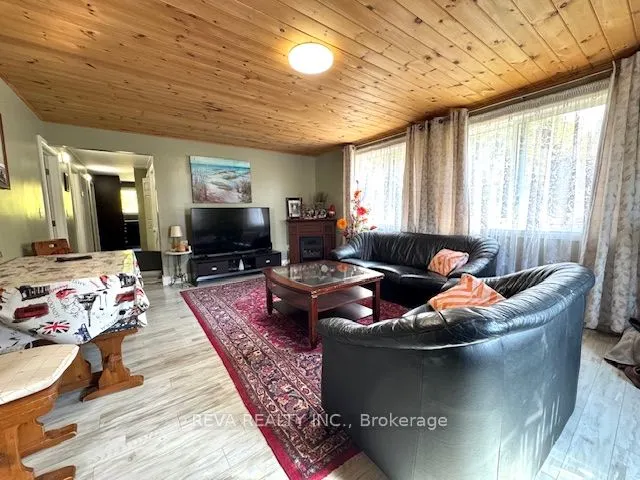 472 Rose Island Road