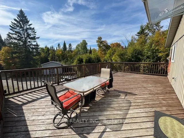 472 Rose Island Road