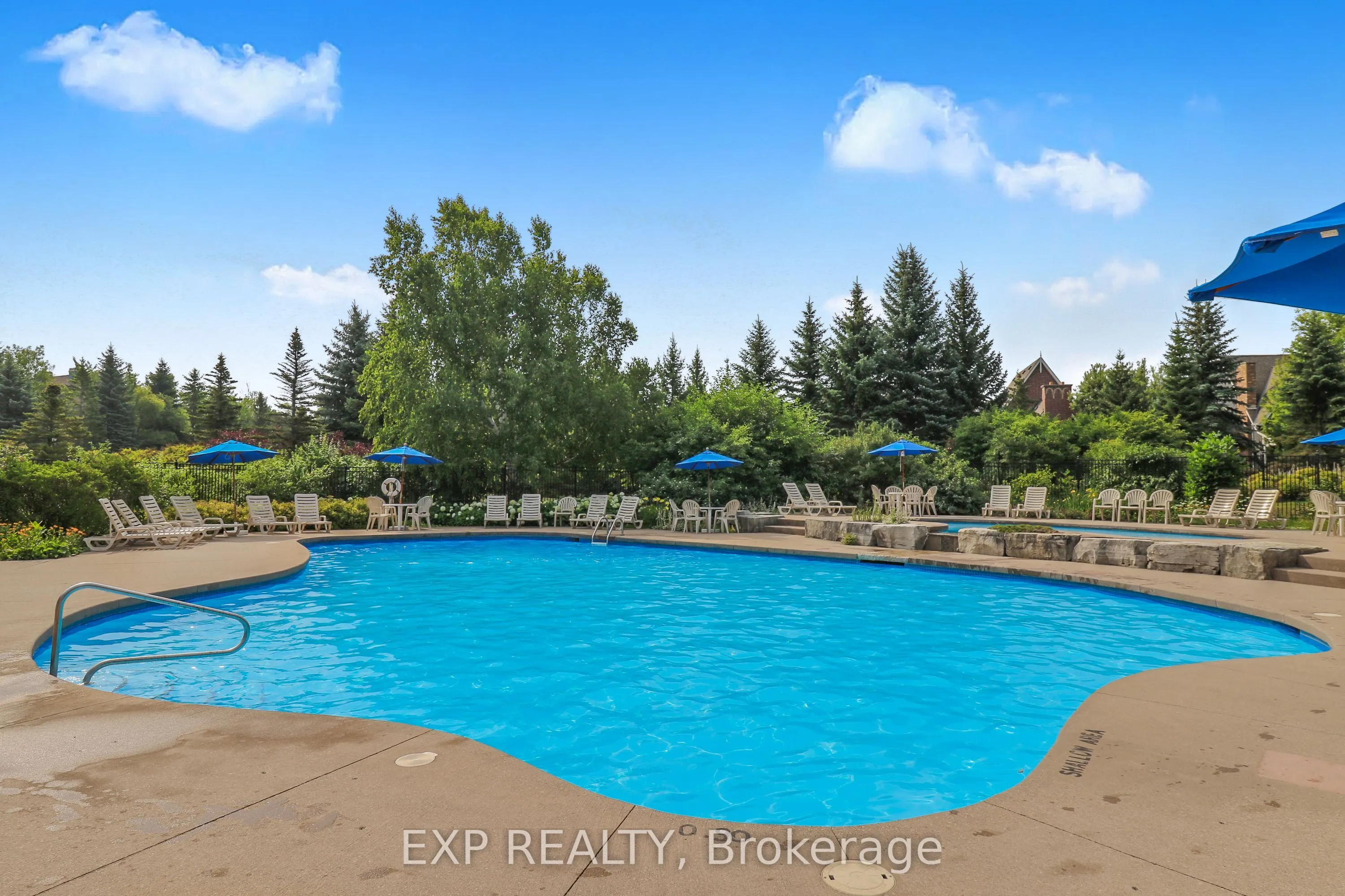 170 Snowbridge Way, #222