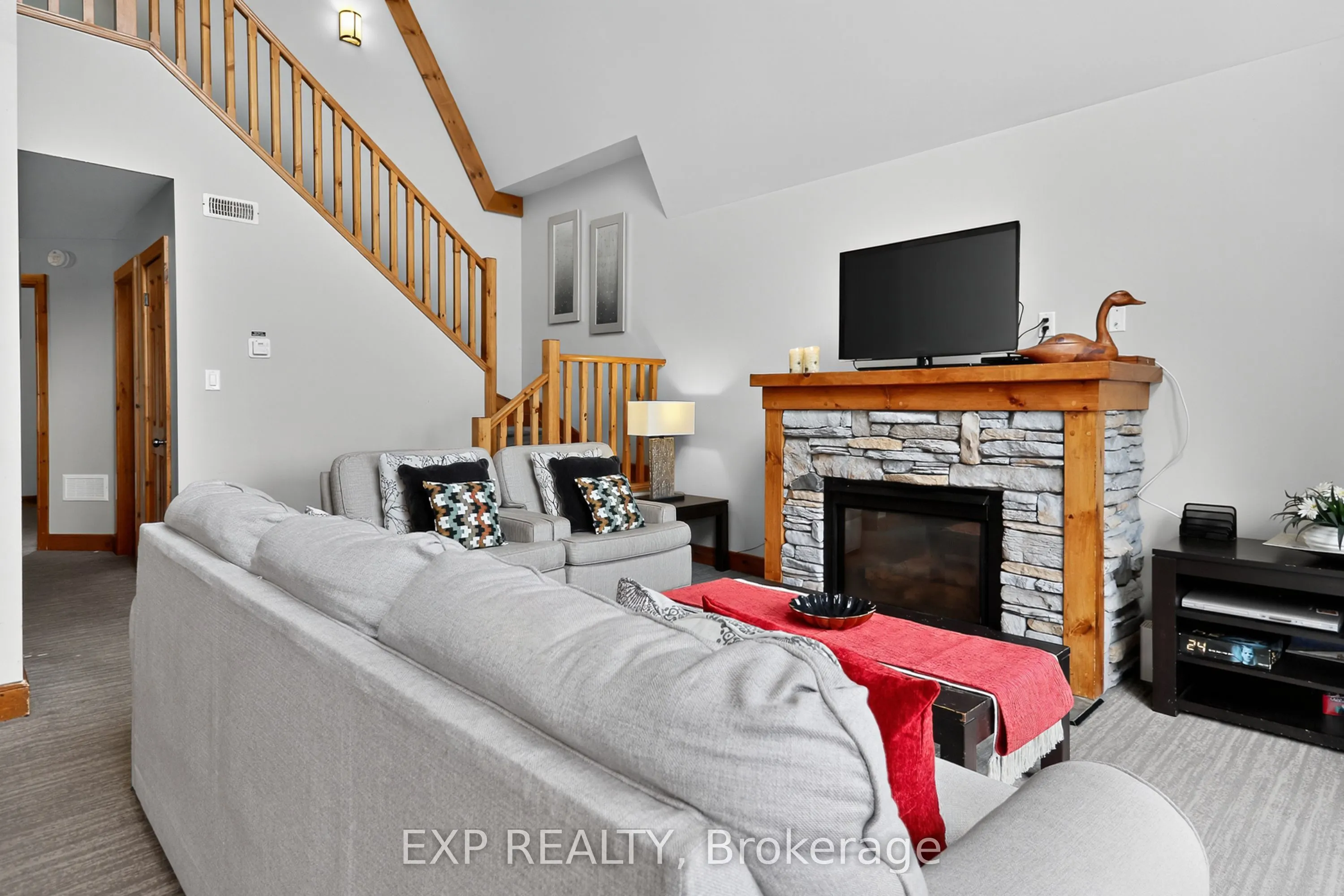 170 Snowbridge Way, #222