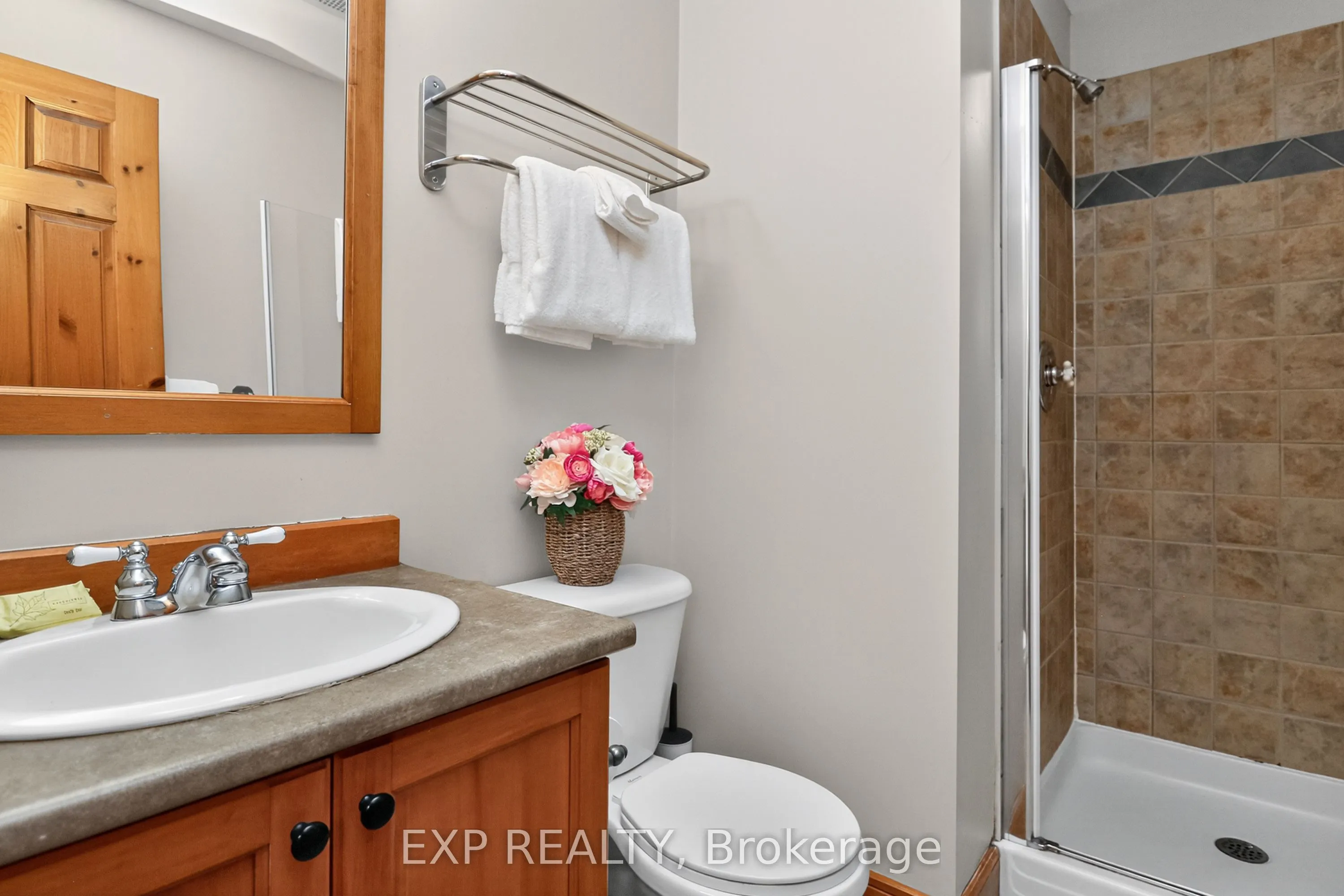 170 Snowbridge Way, #222