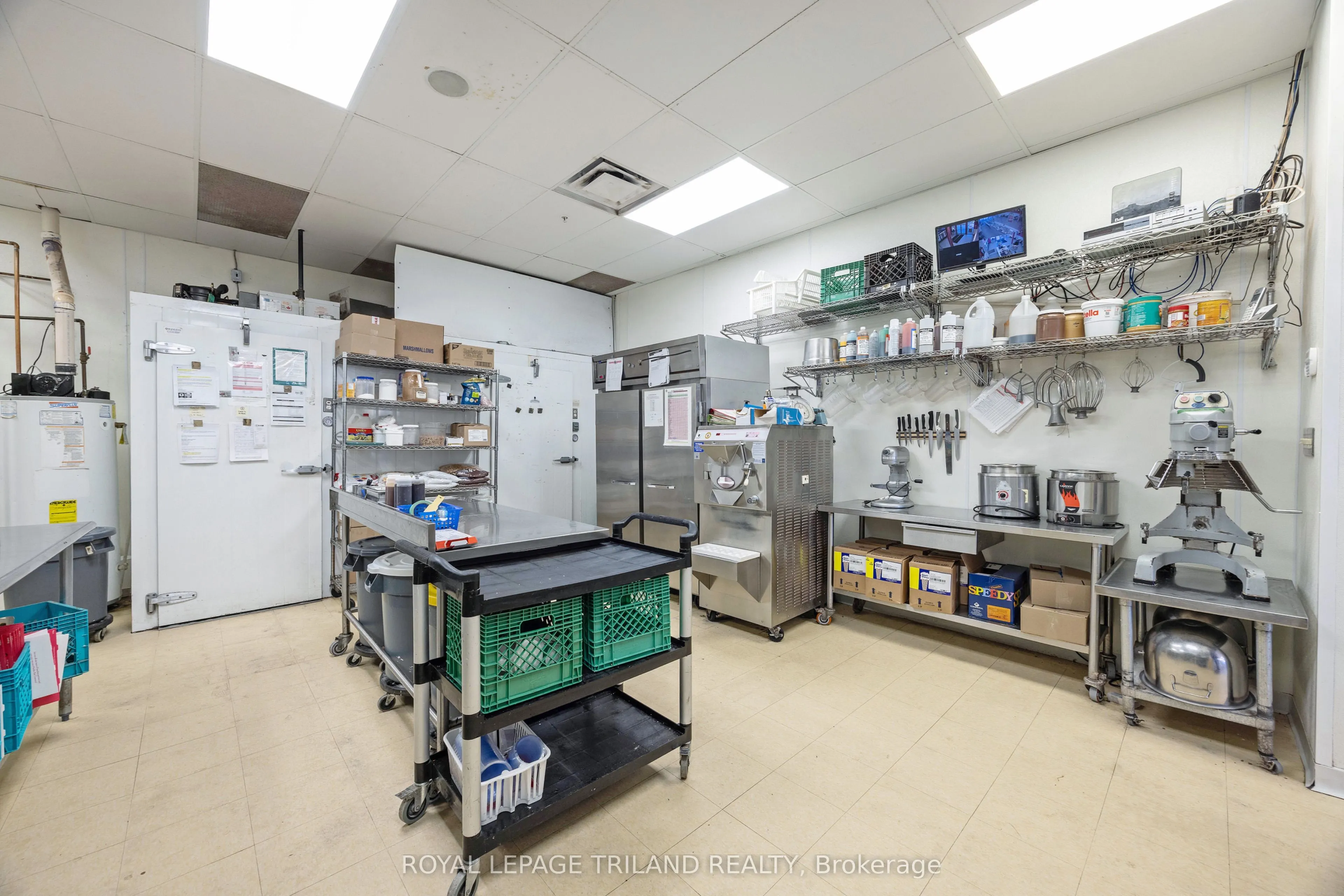 50 NORTH CENTRE Road, #UNIT E