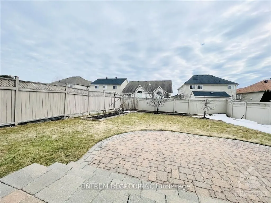 105 CHEYENNE Way