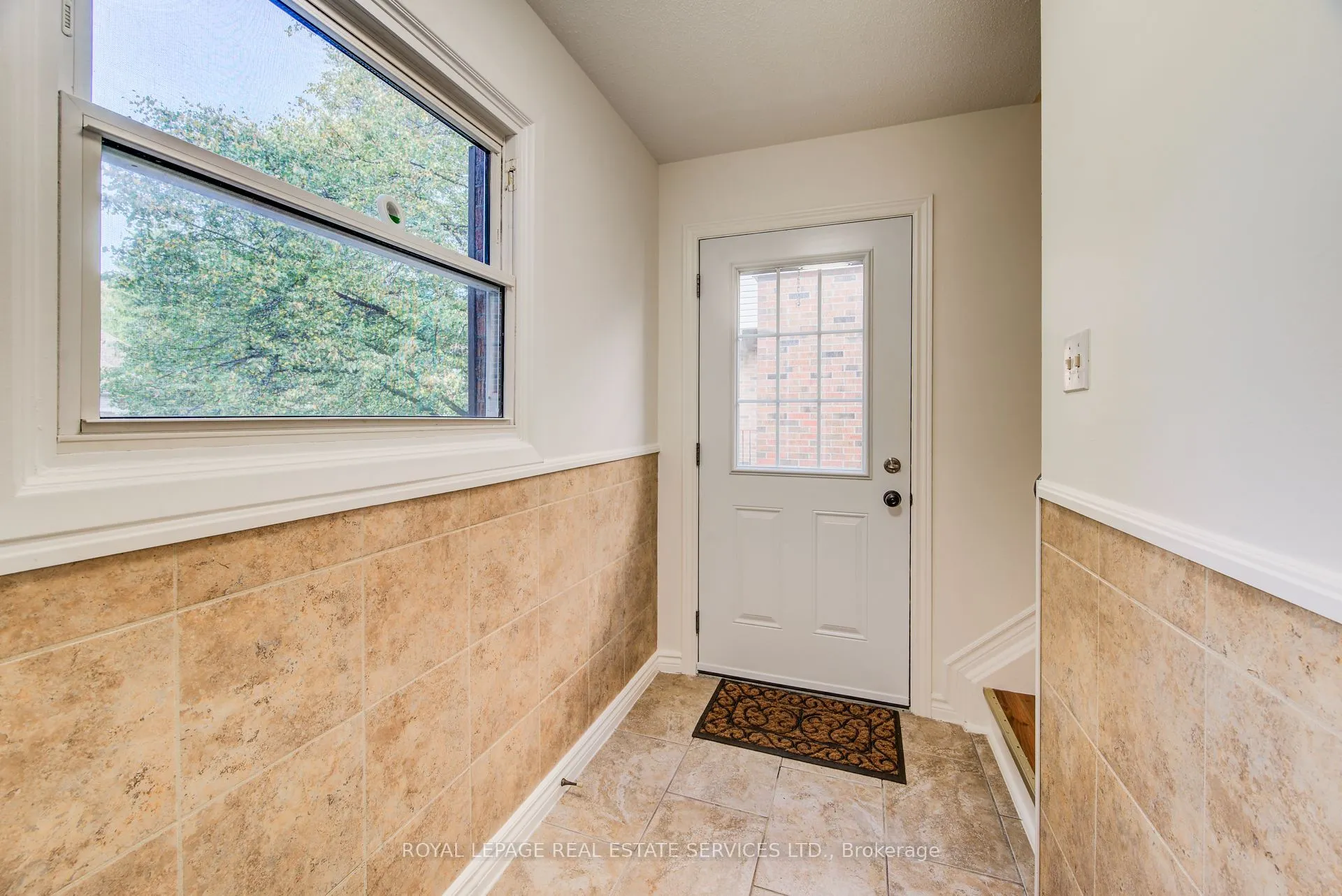 104 McDougall Road, #3