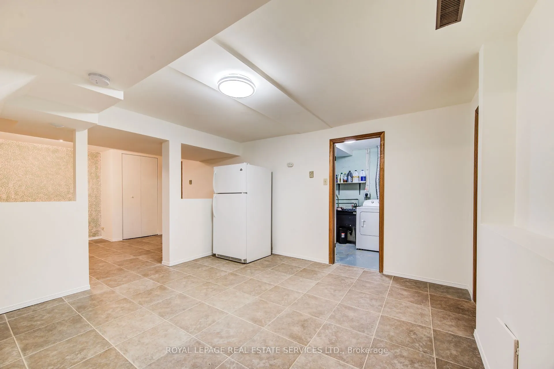 104 McDougall Road, #3