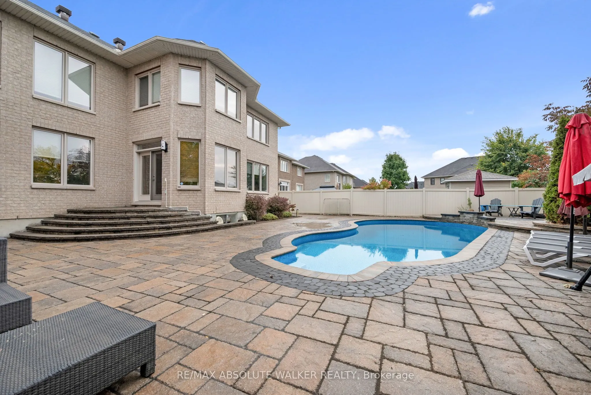 11 Tradewinds Drive