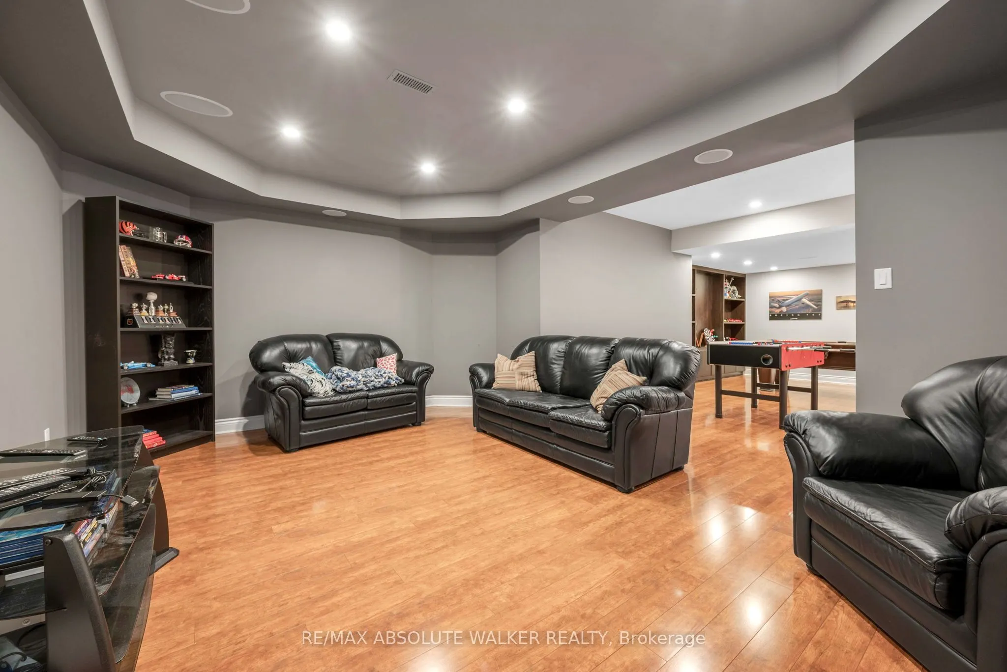 11 Tradewinds Drive