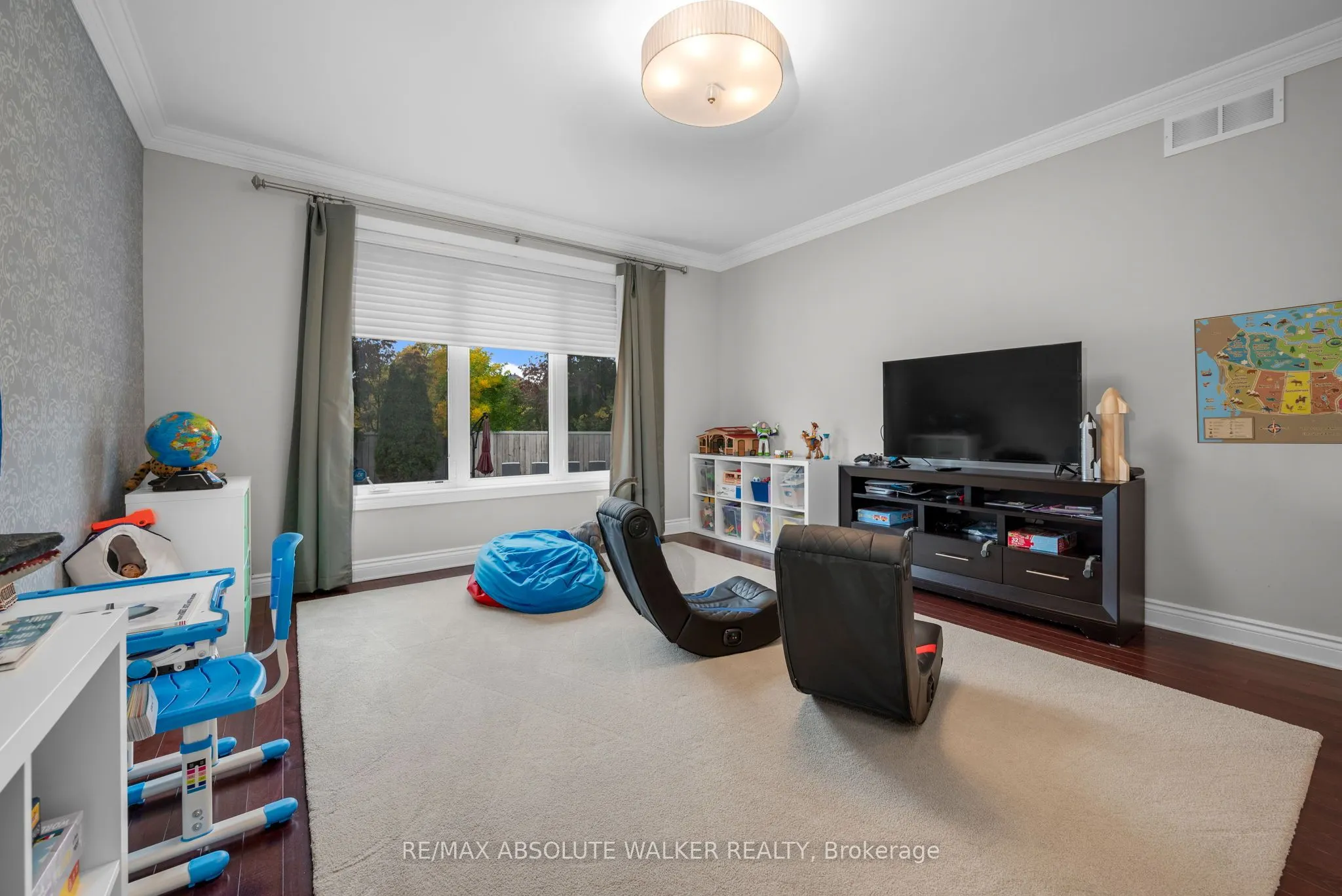 11 Tradewinds Drive