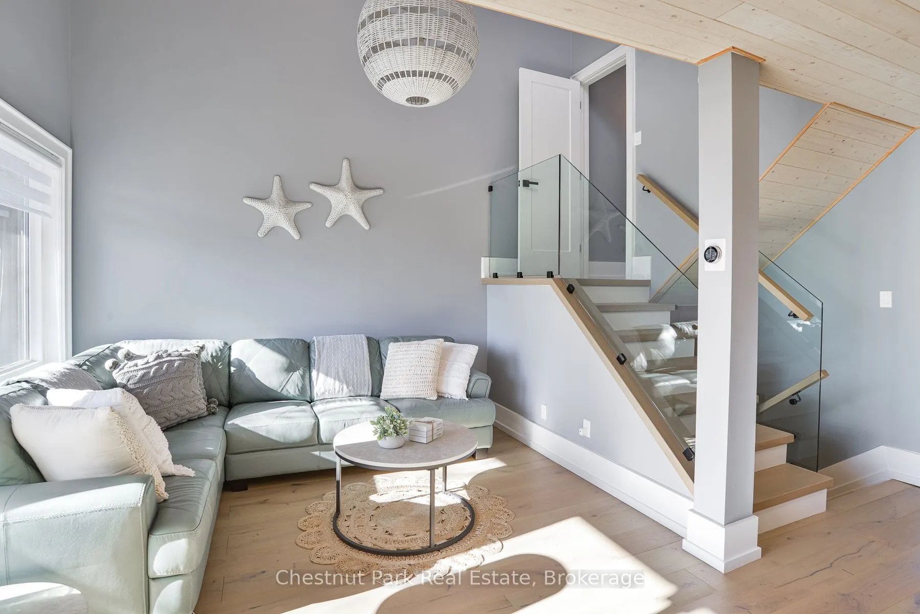 4 TURNER Drive, #2