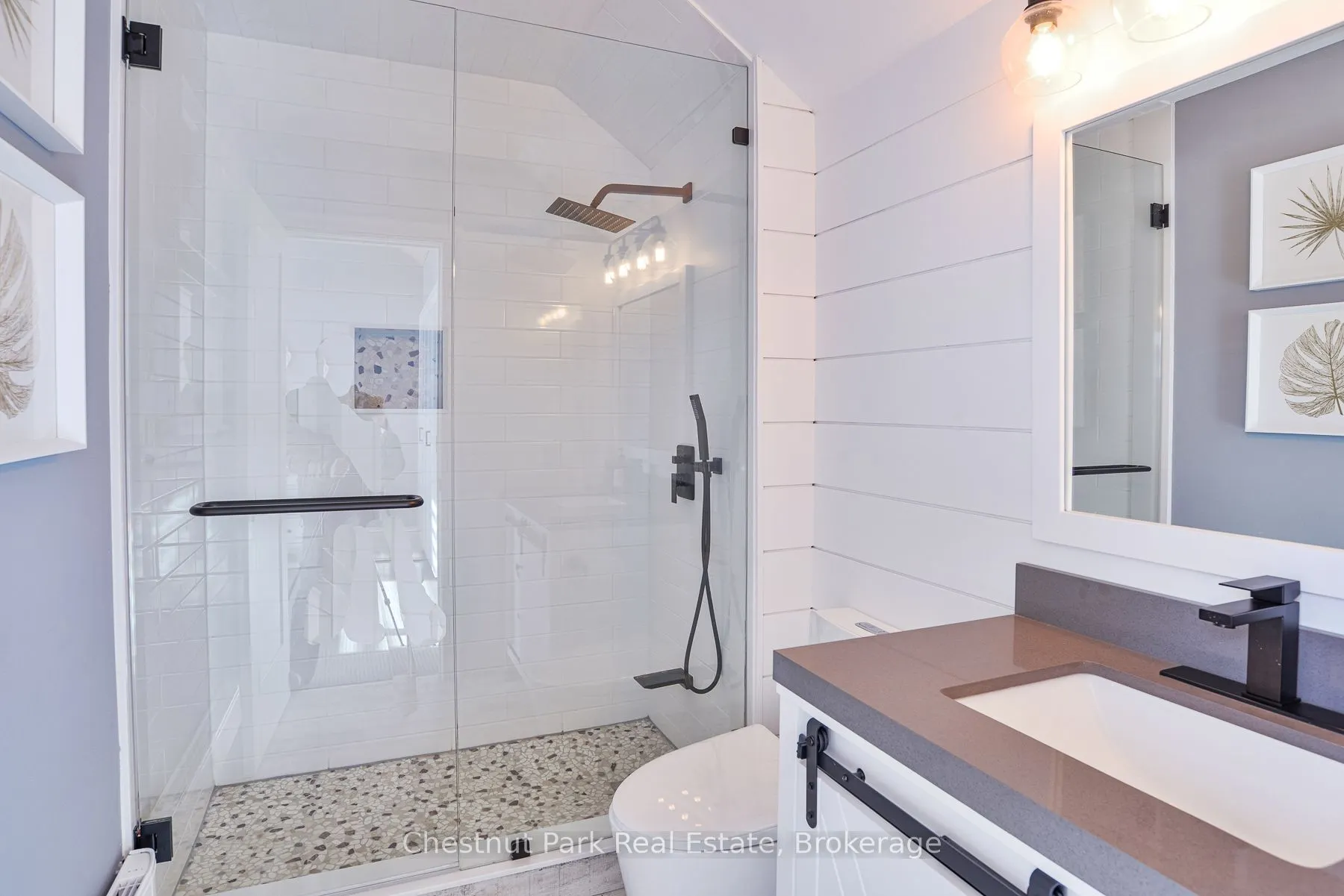 4 TURNER Drive, #2