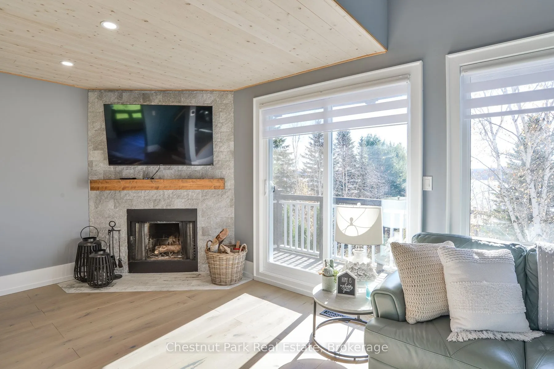 4 TURNER Drive, #2