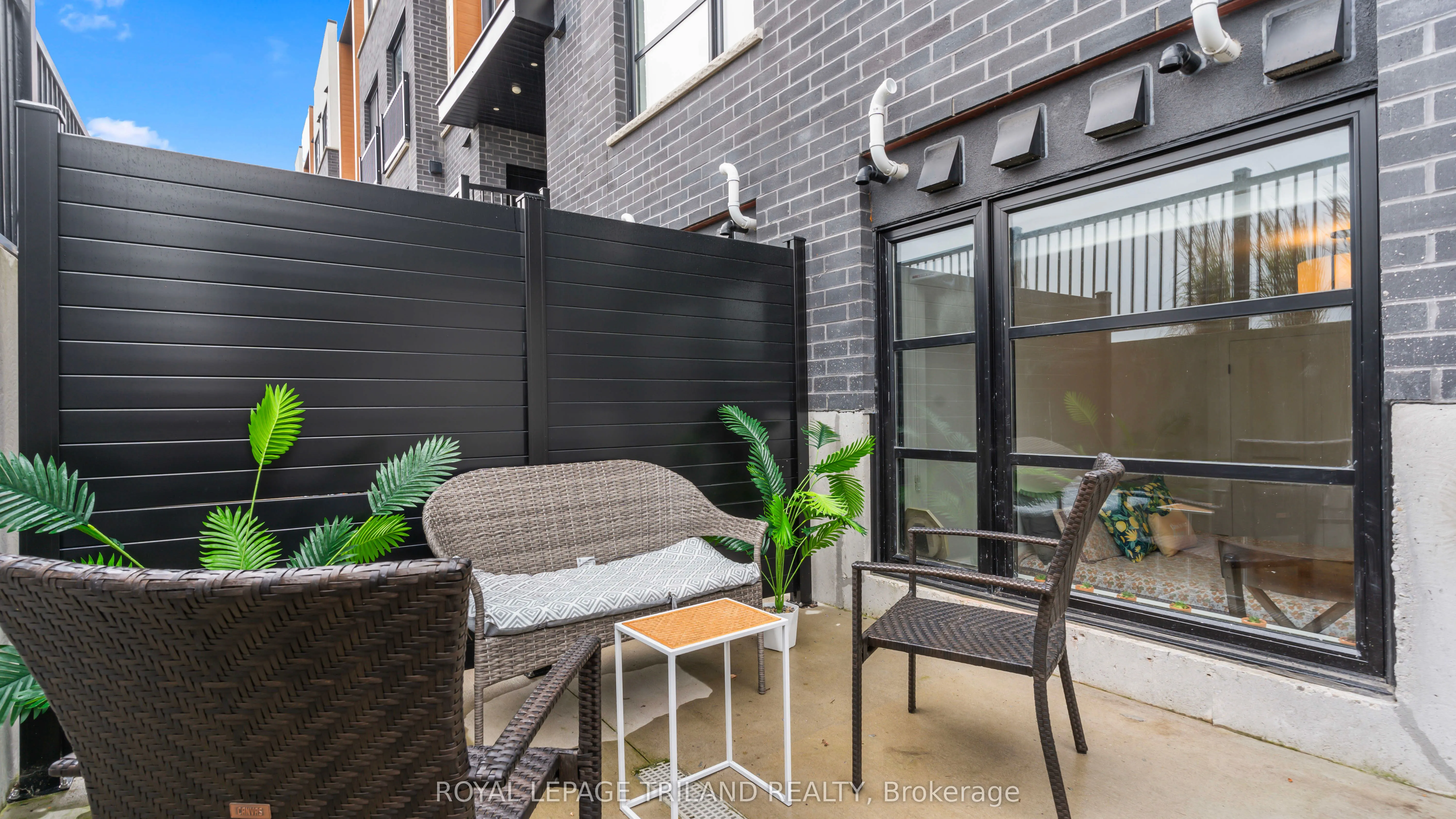 3900 Savoy Street, #129