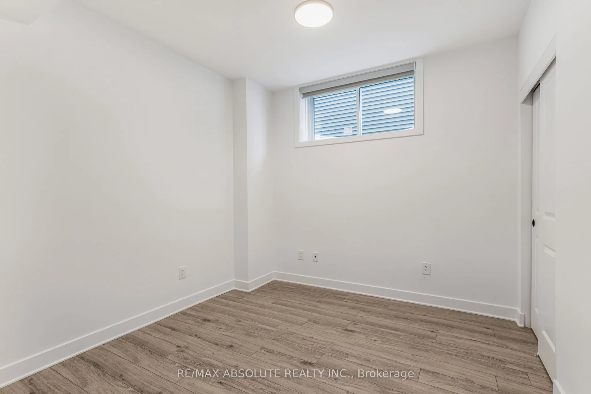 802 Ninaatik Place, #B