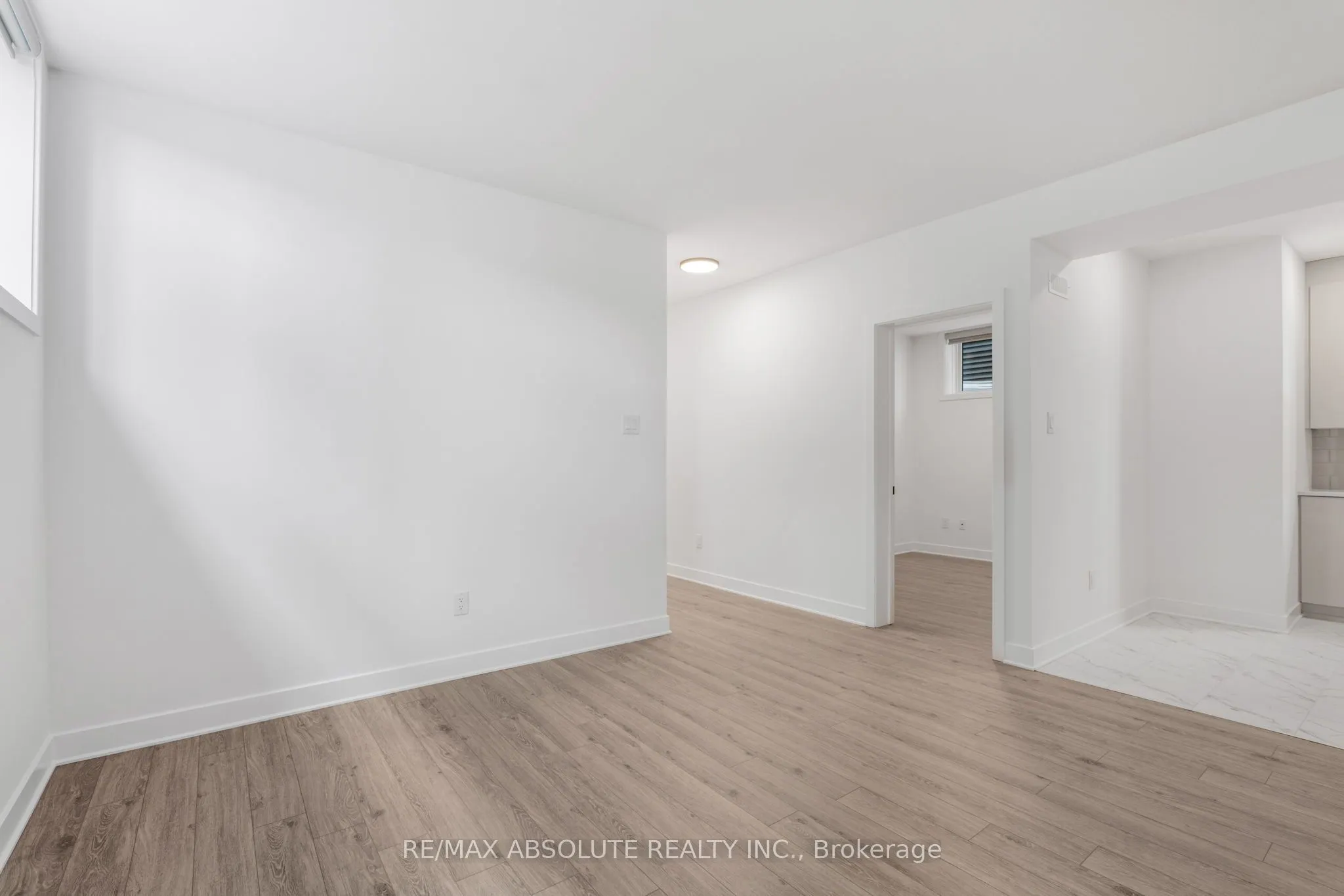 802 Ninaatik Place, #B