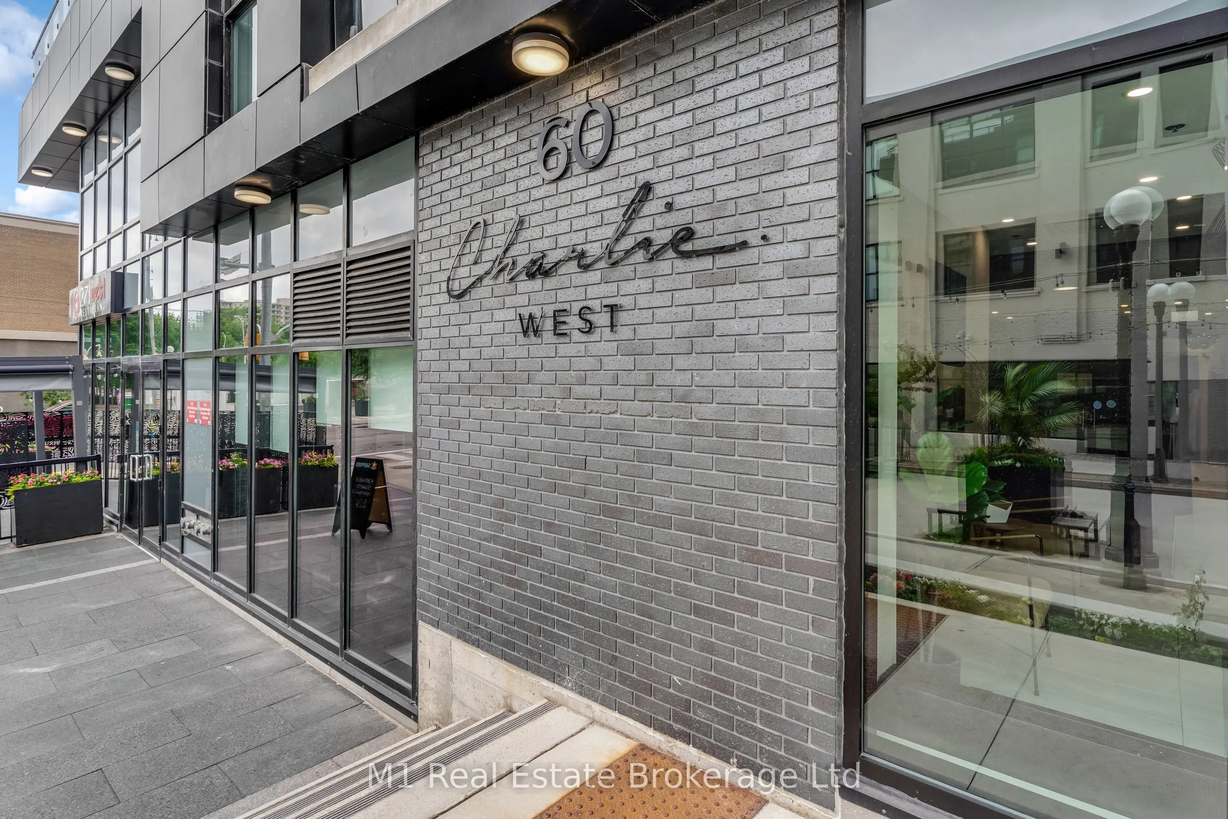 60 Charles Street W, #3001