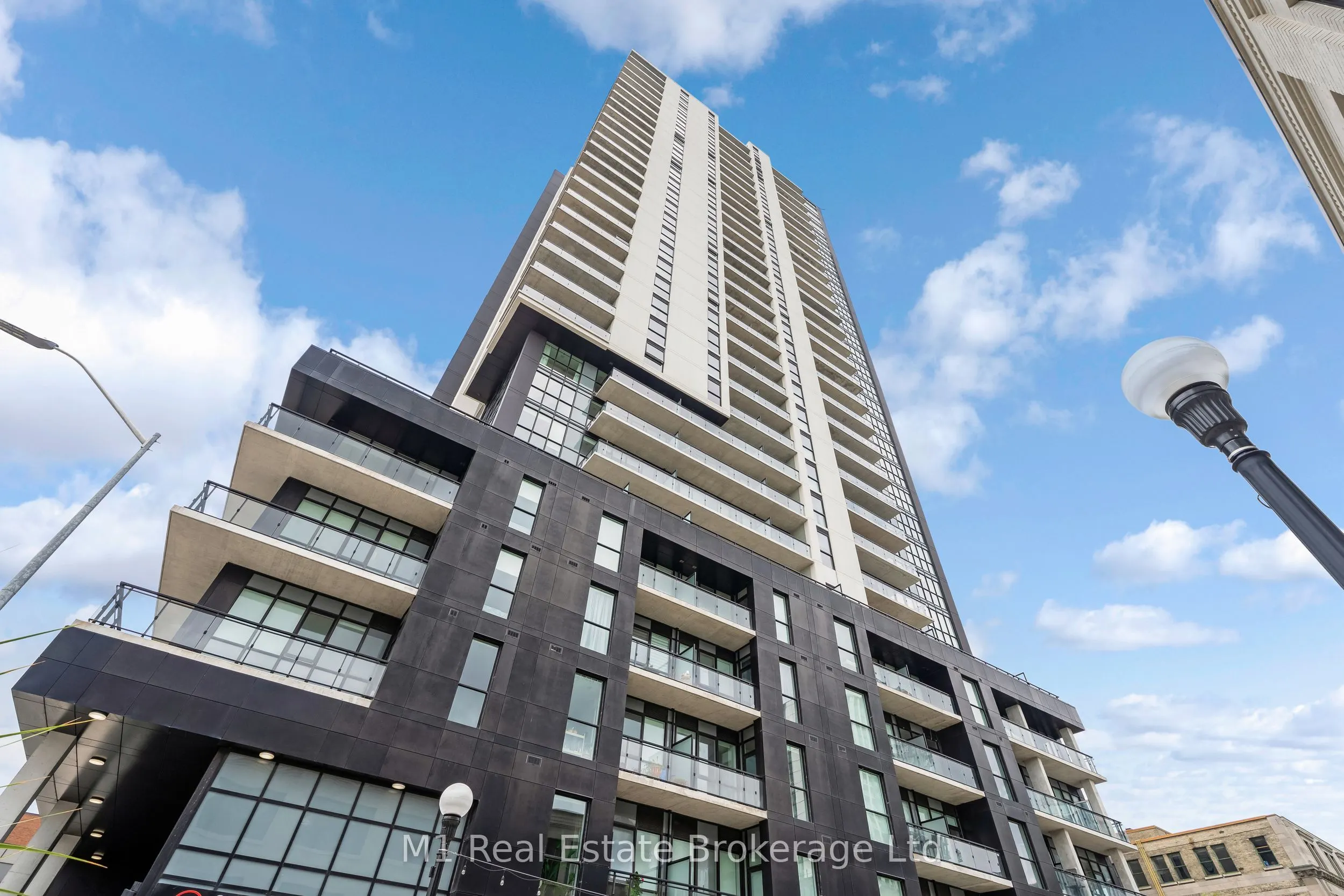 60 Charles Street W, #3001
