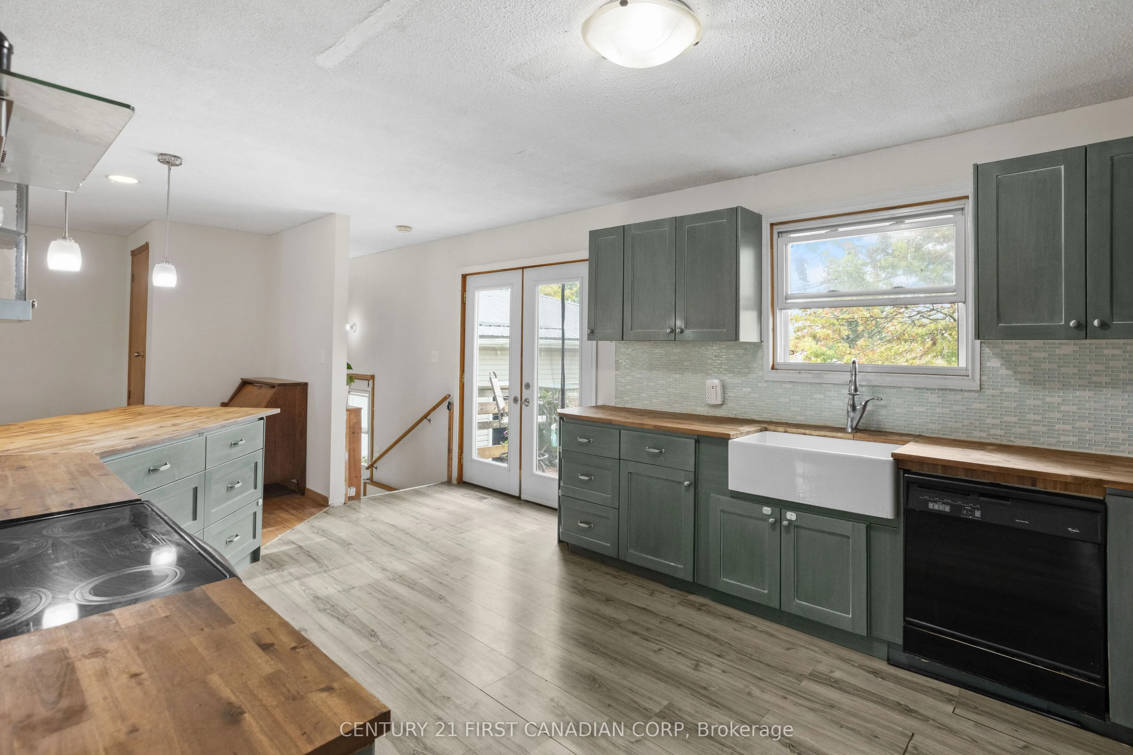 10213 Iona Road