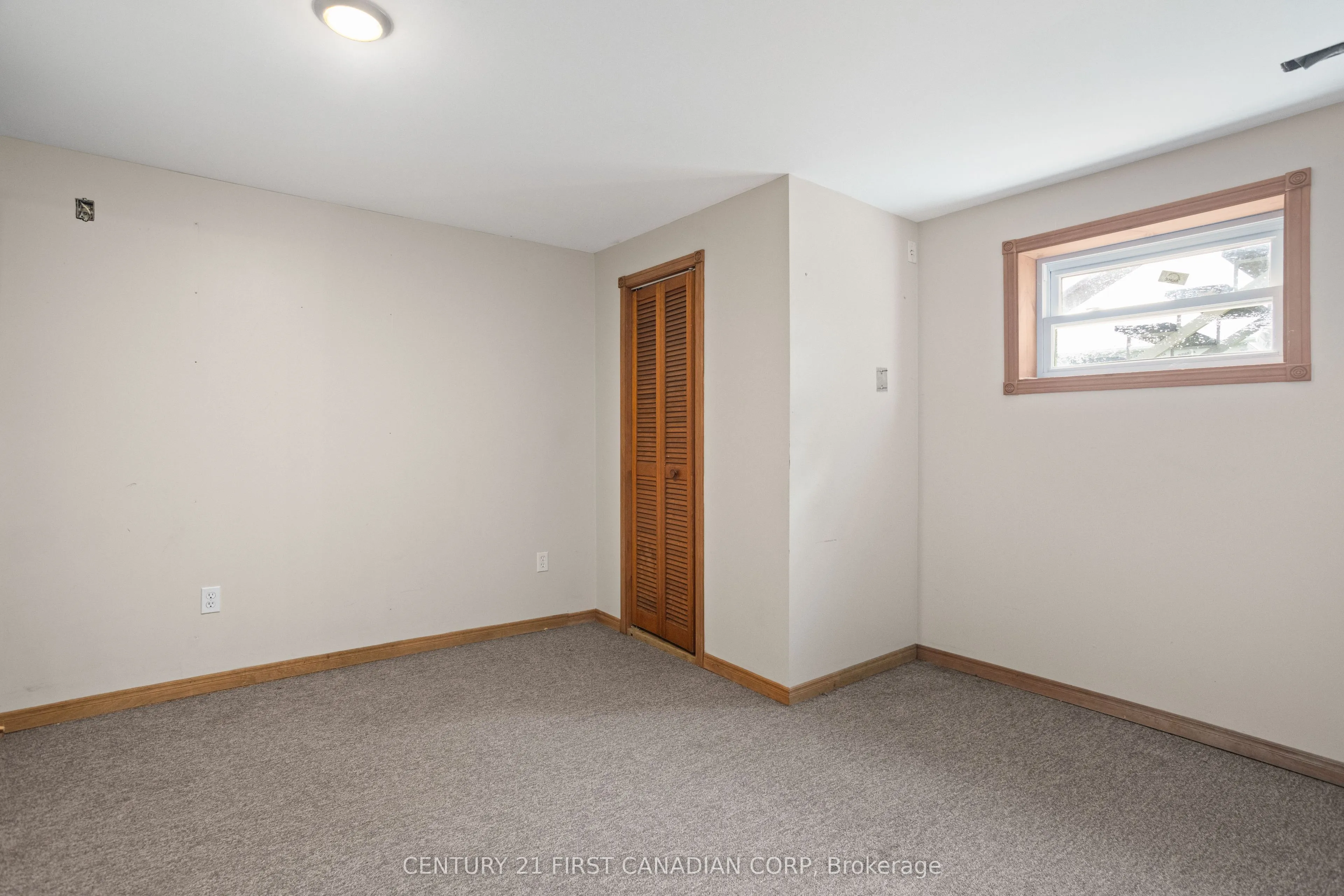 10213 Iona Road