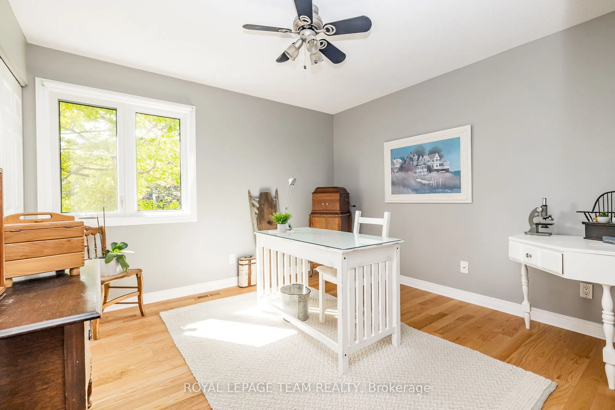 5239 Mclean Crescent
