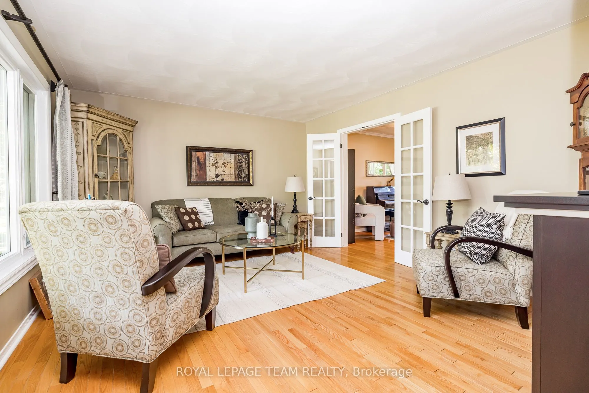 5239 Mclean Crescent