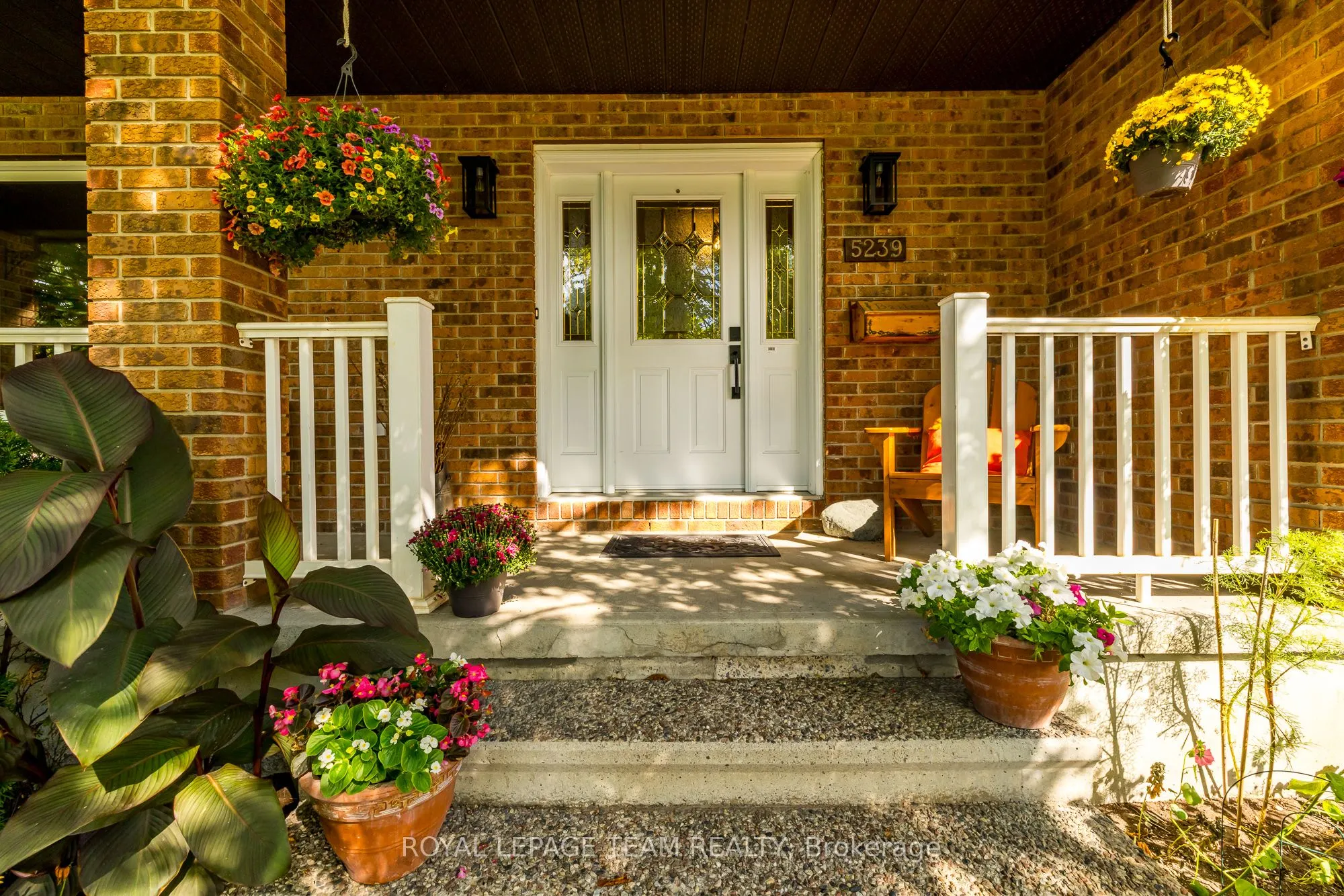 5239 Mclean Crescent
