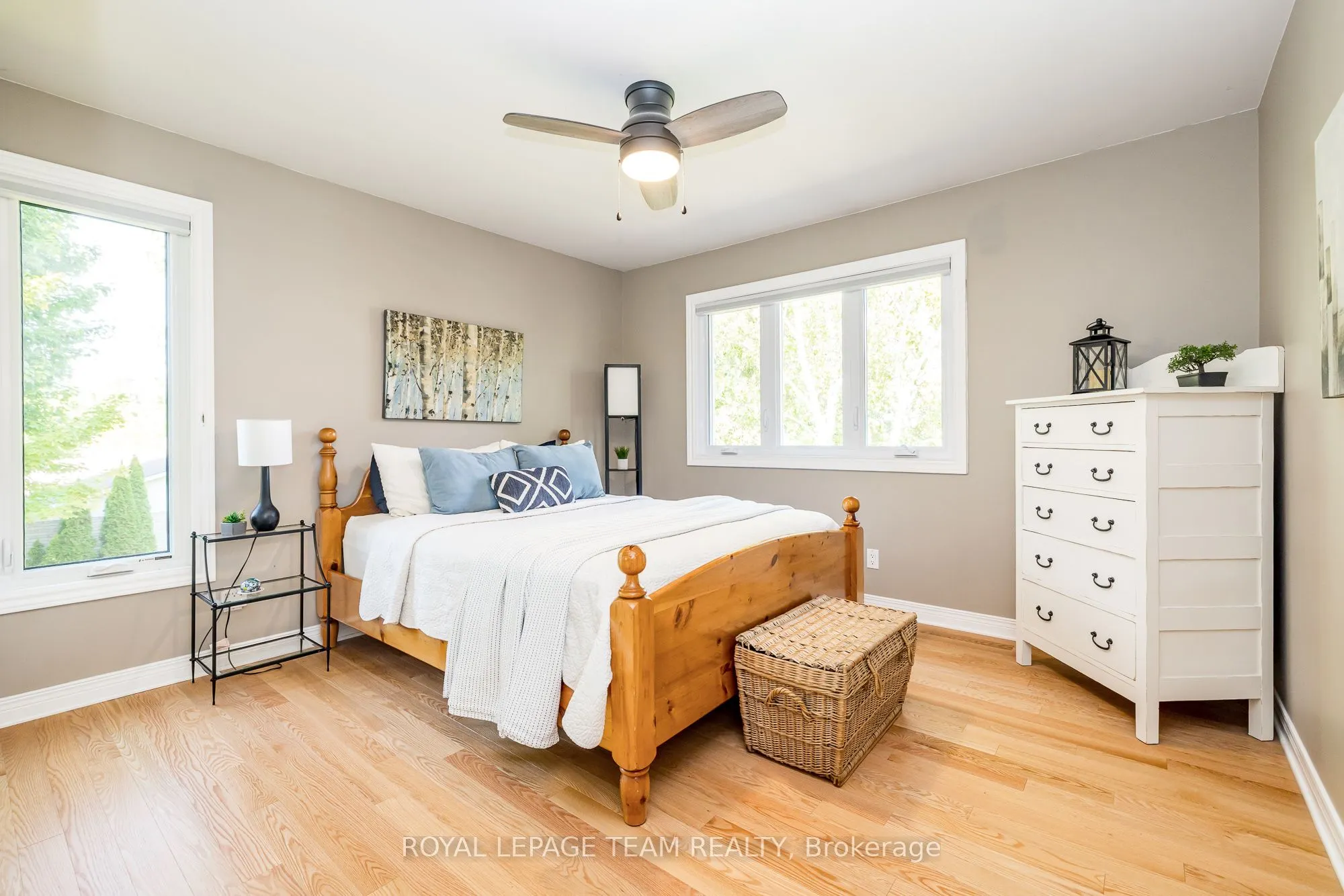 5239 Mclean Crescent