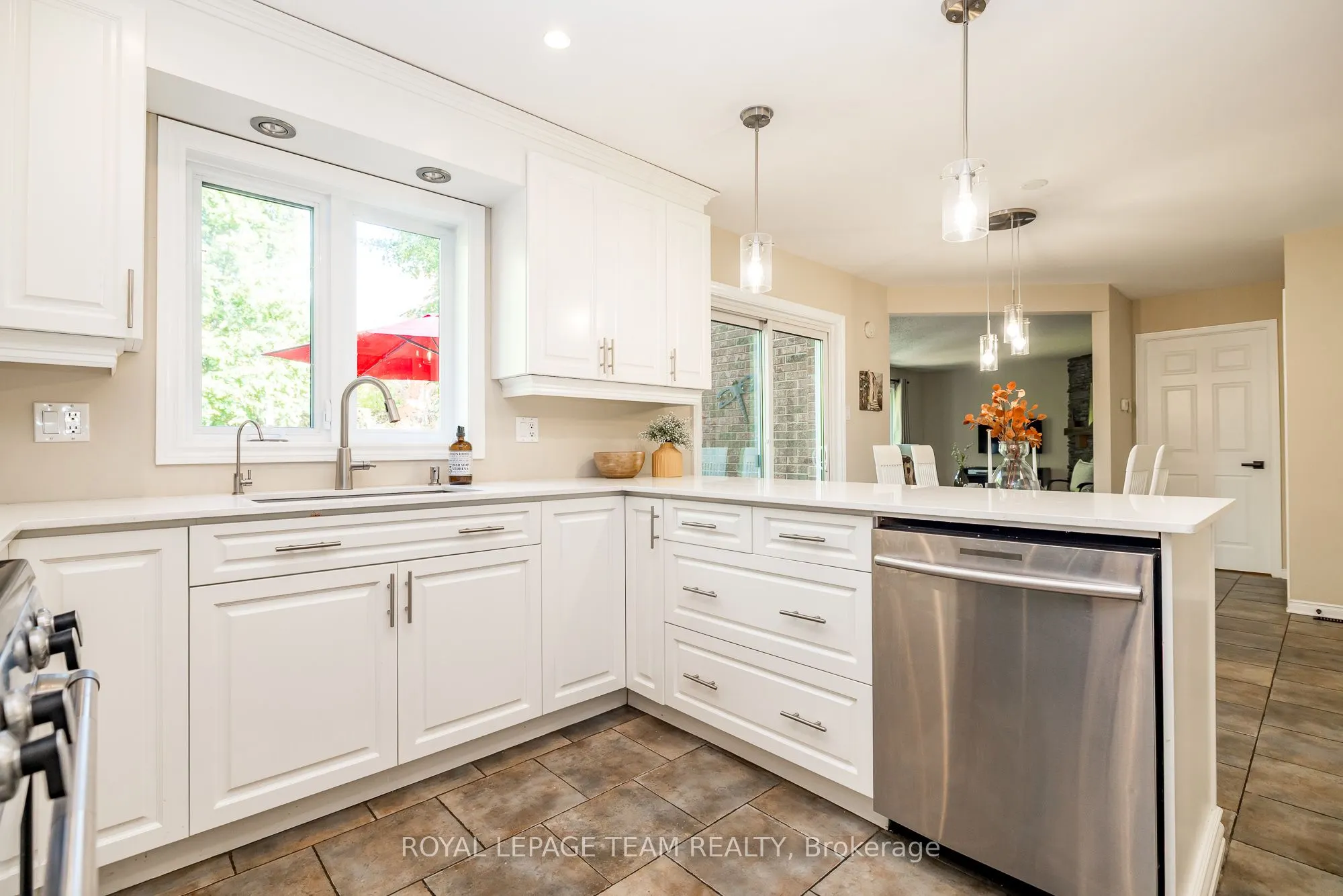 5239 Mclean Crescent