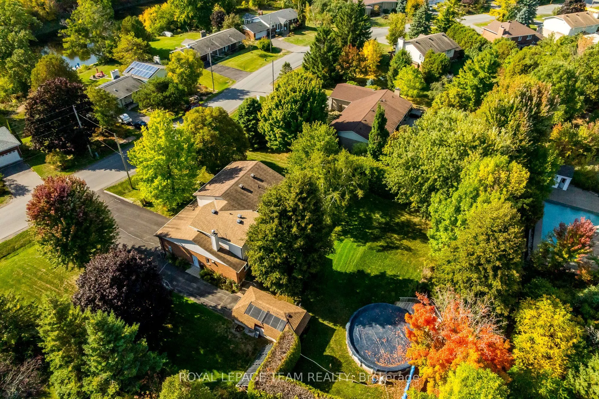 5239 Mclean Crescent