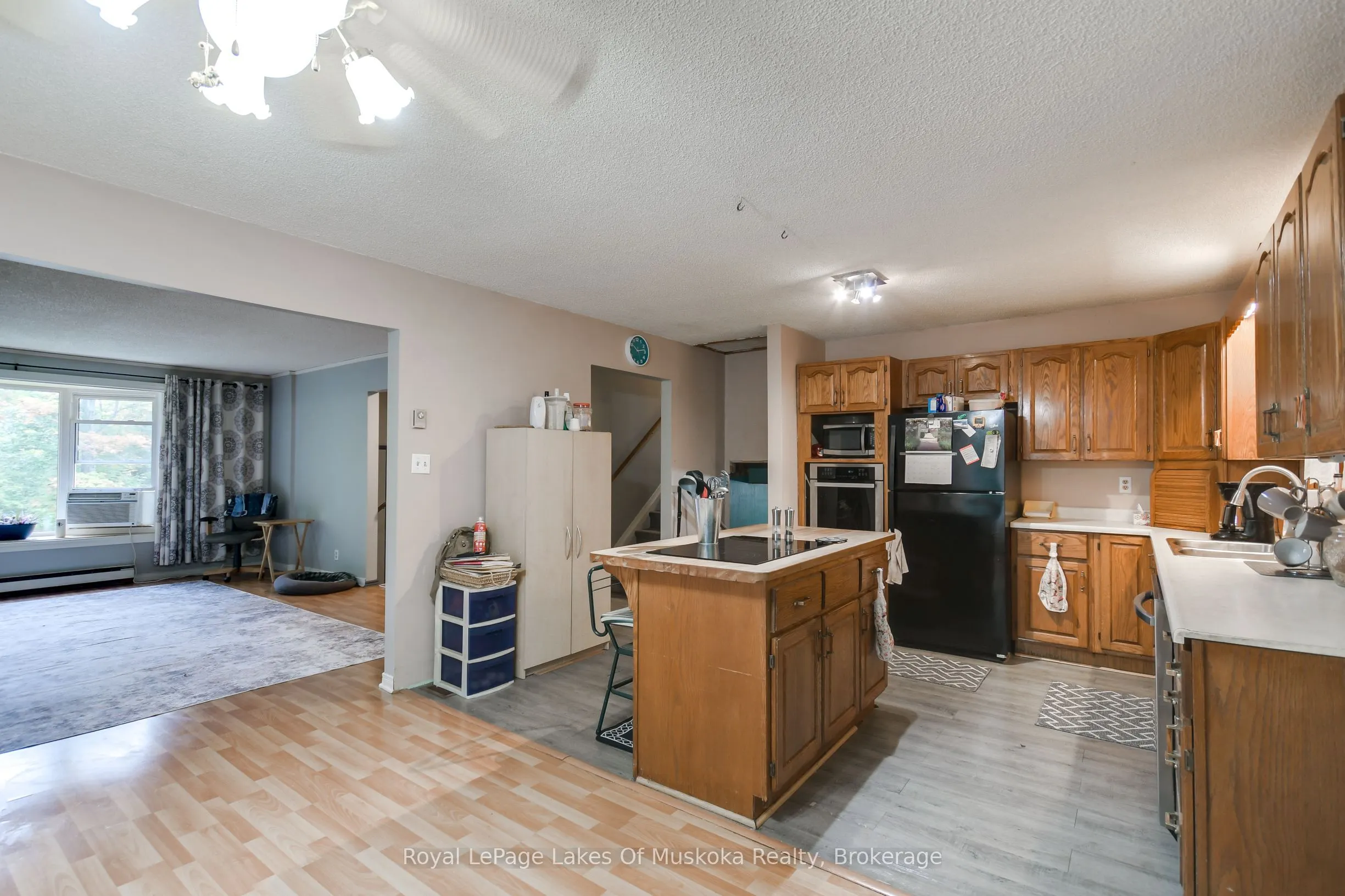 1010 Chown Road