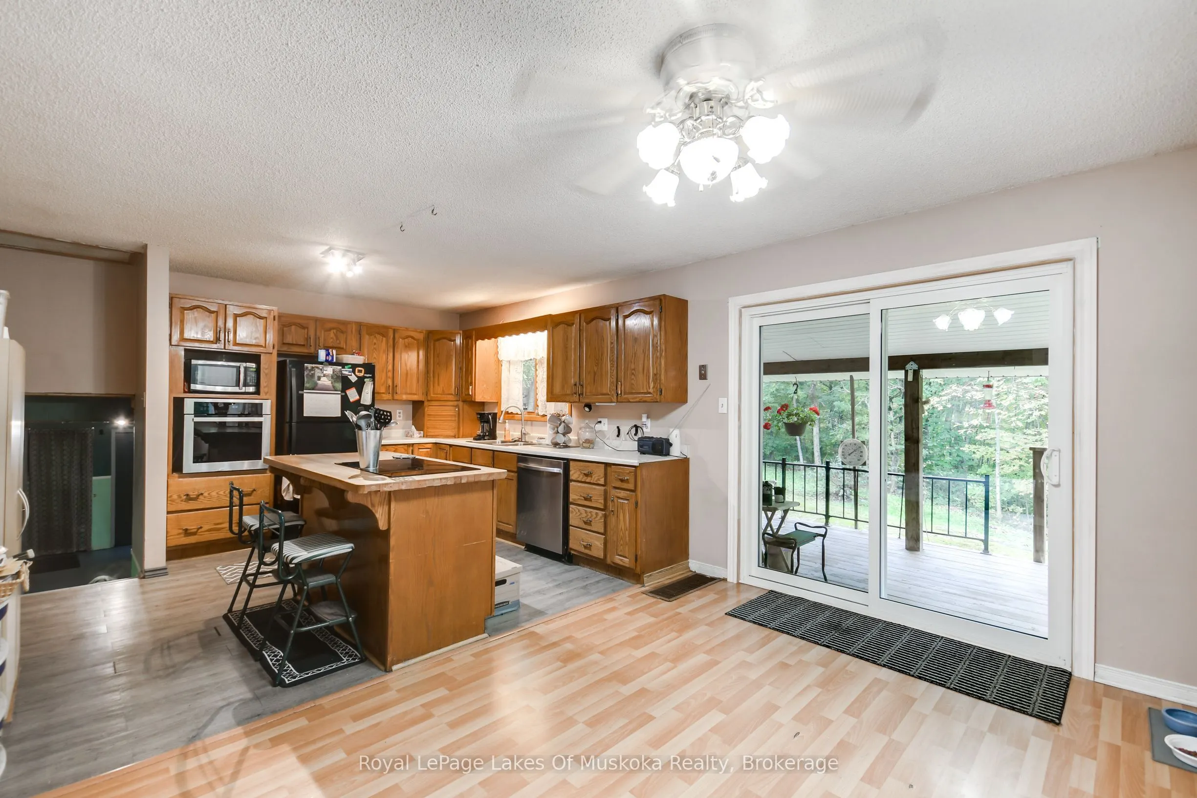 1010 Chown Road