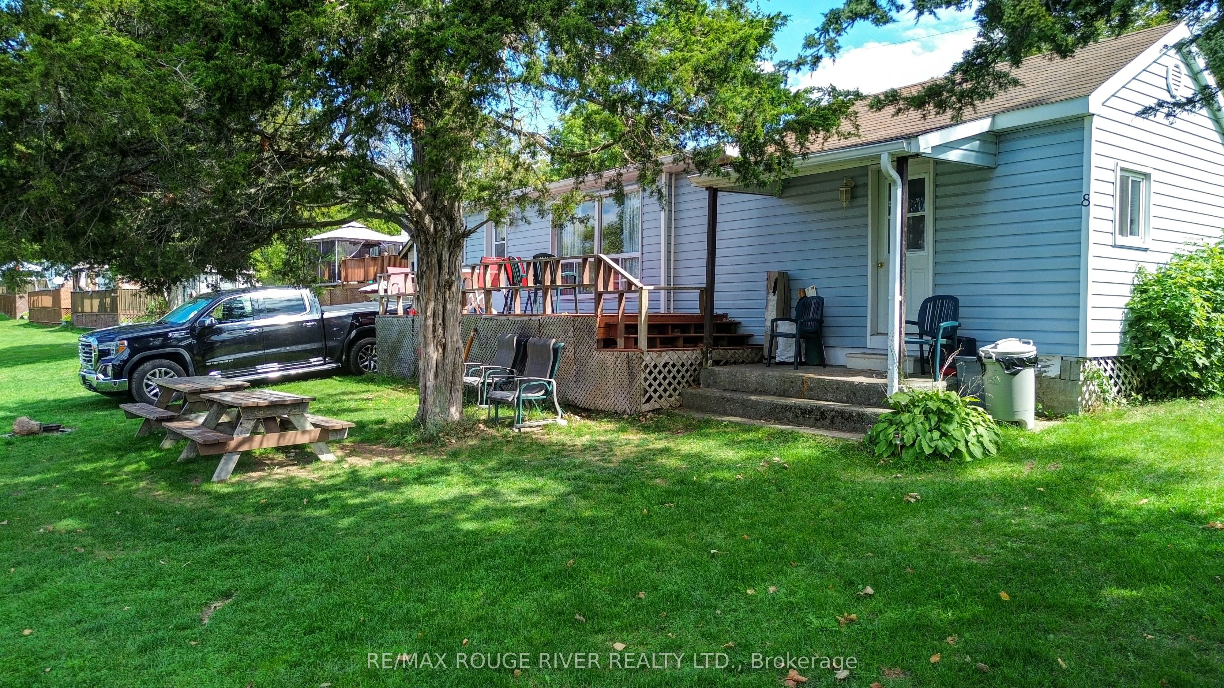 68 Robins Road, #198