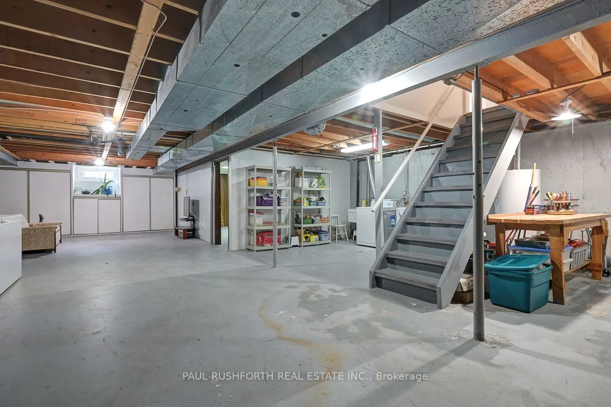 2421 Ogilvie Road