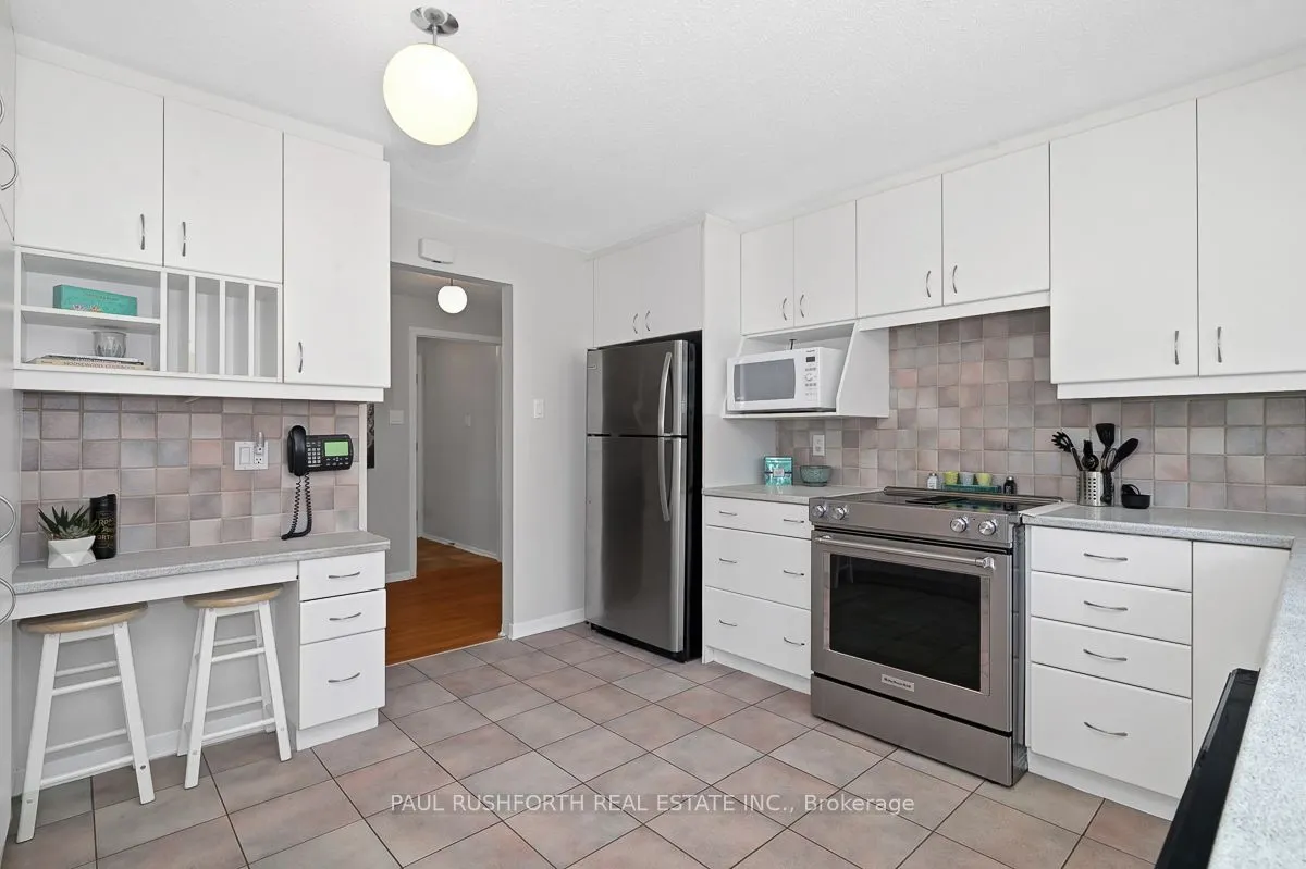 2421 Ogilvie Road
