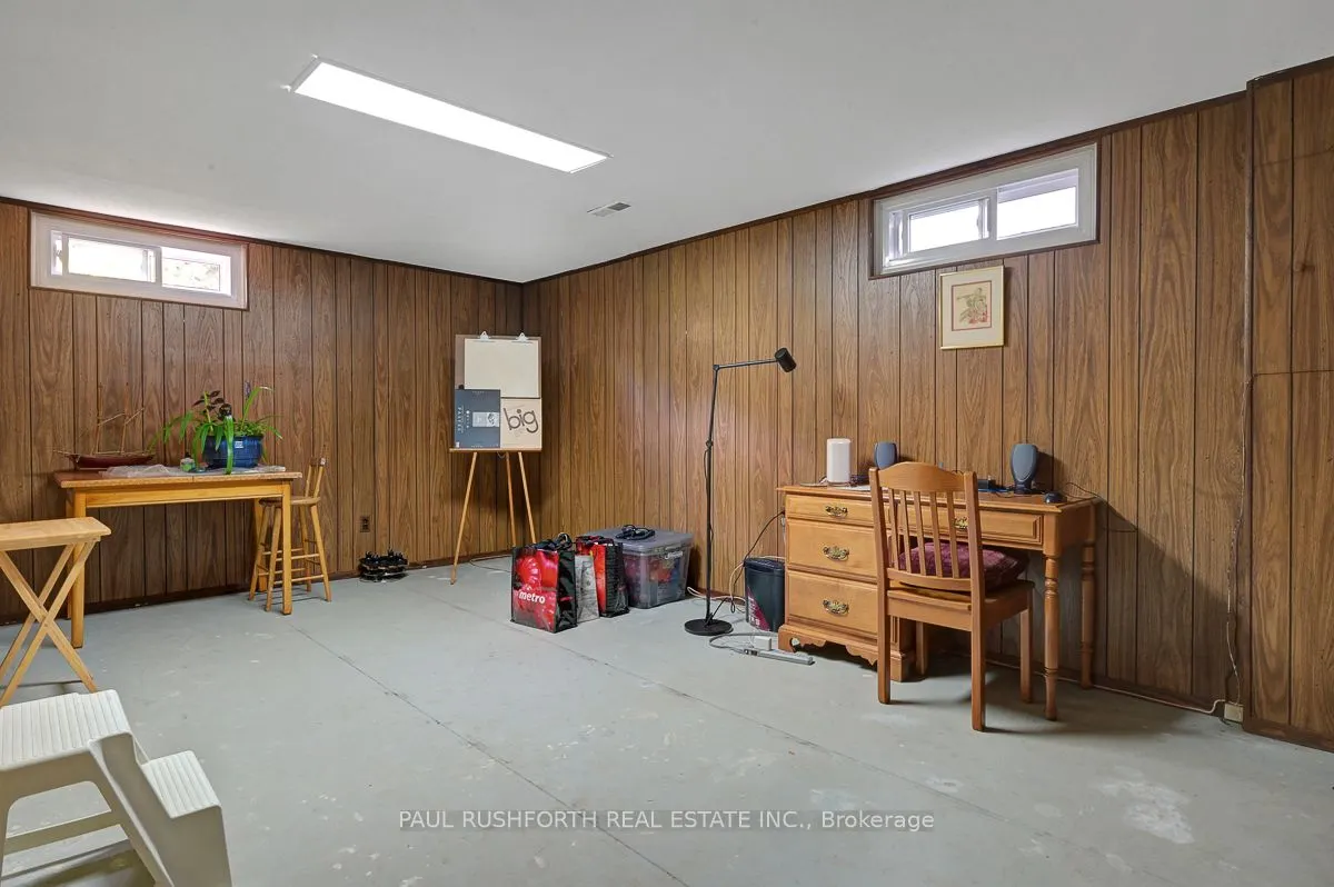 2421 Ogilvie Road