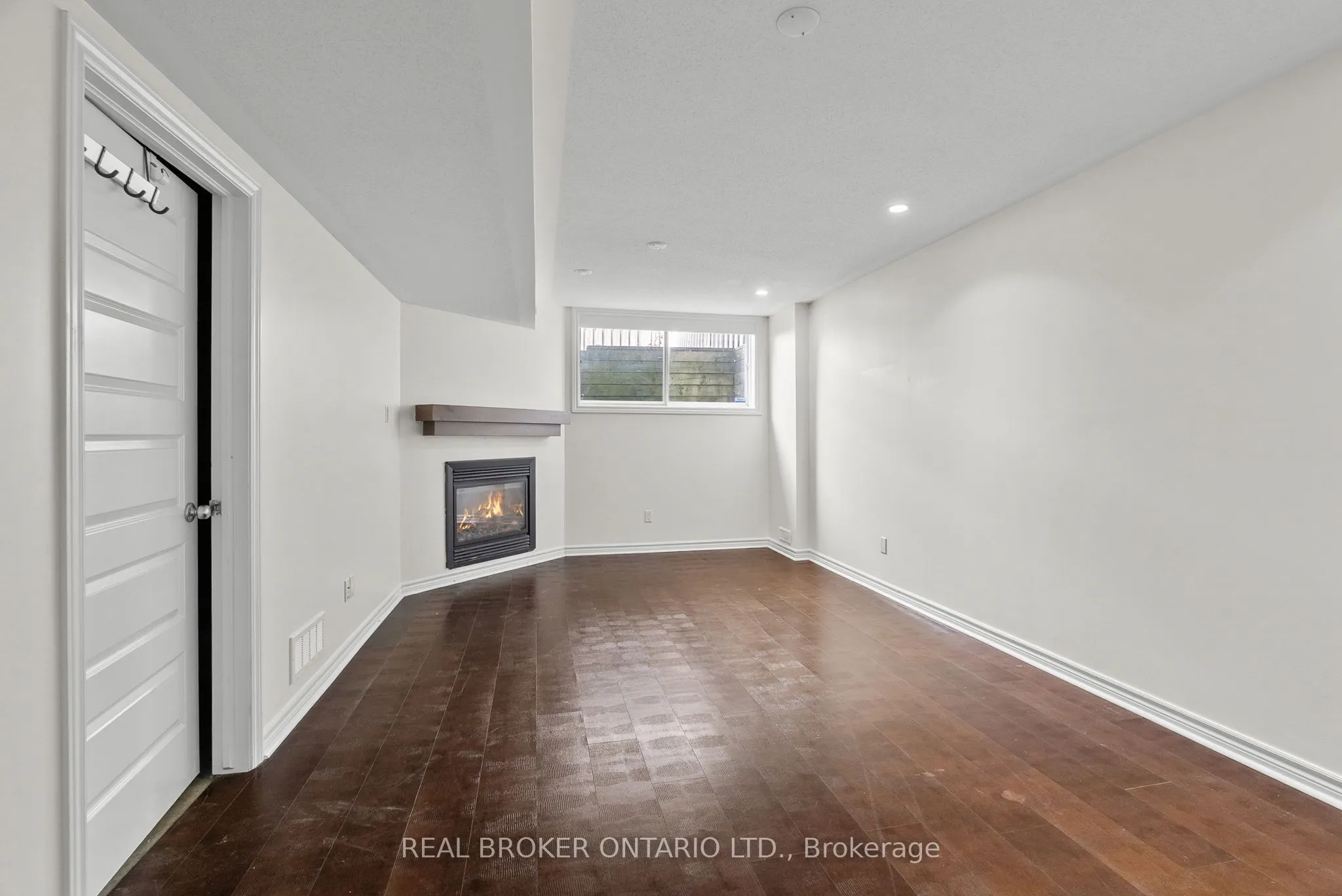 200 Garrity Crescent