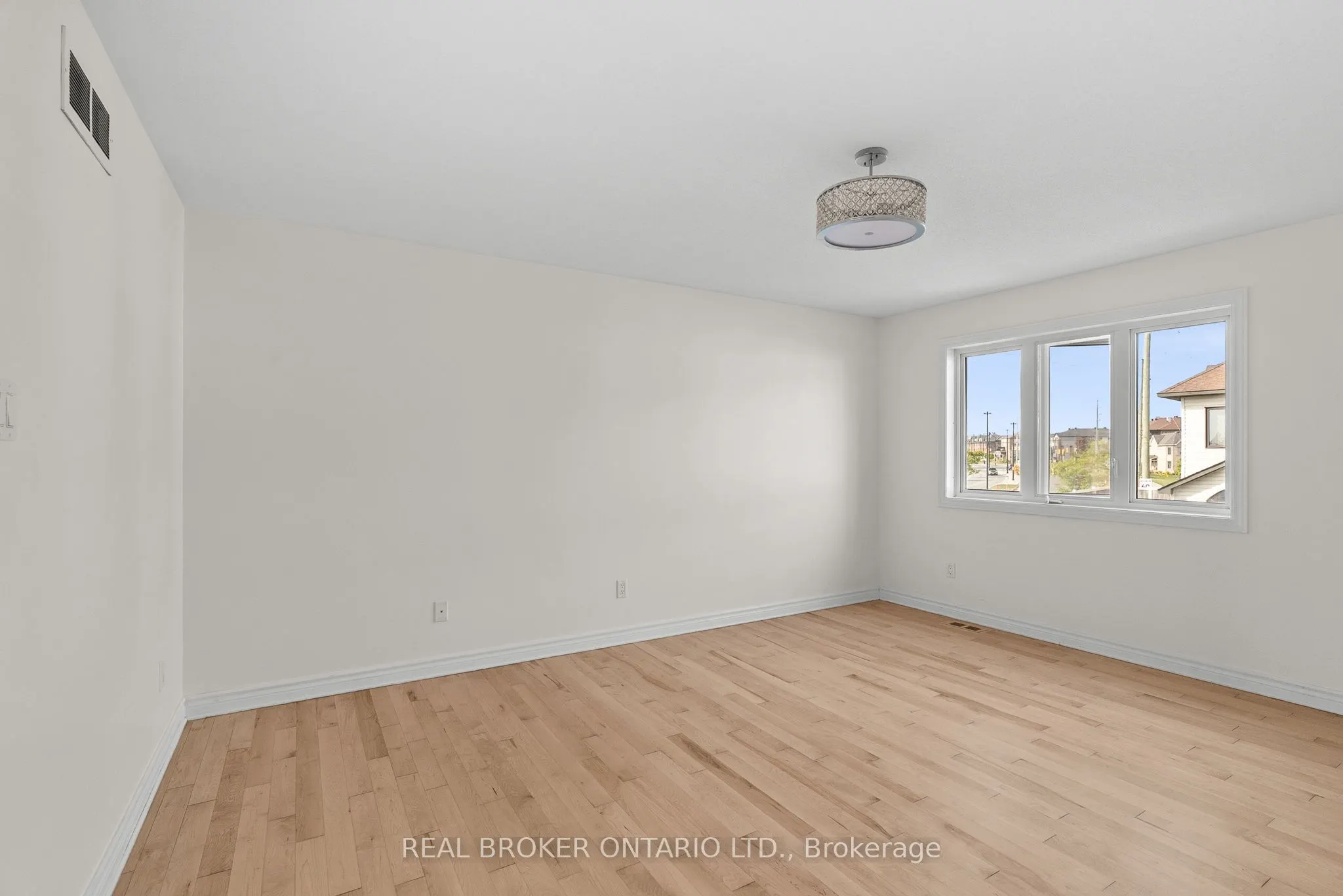 200 Garrity Crescent