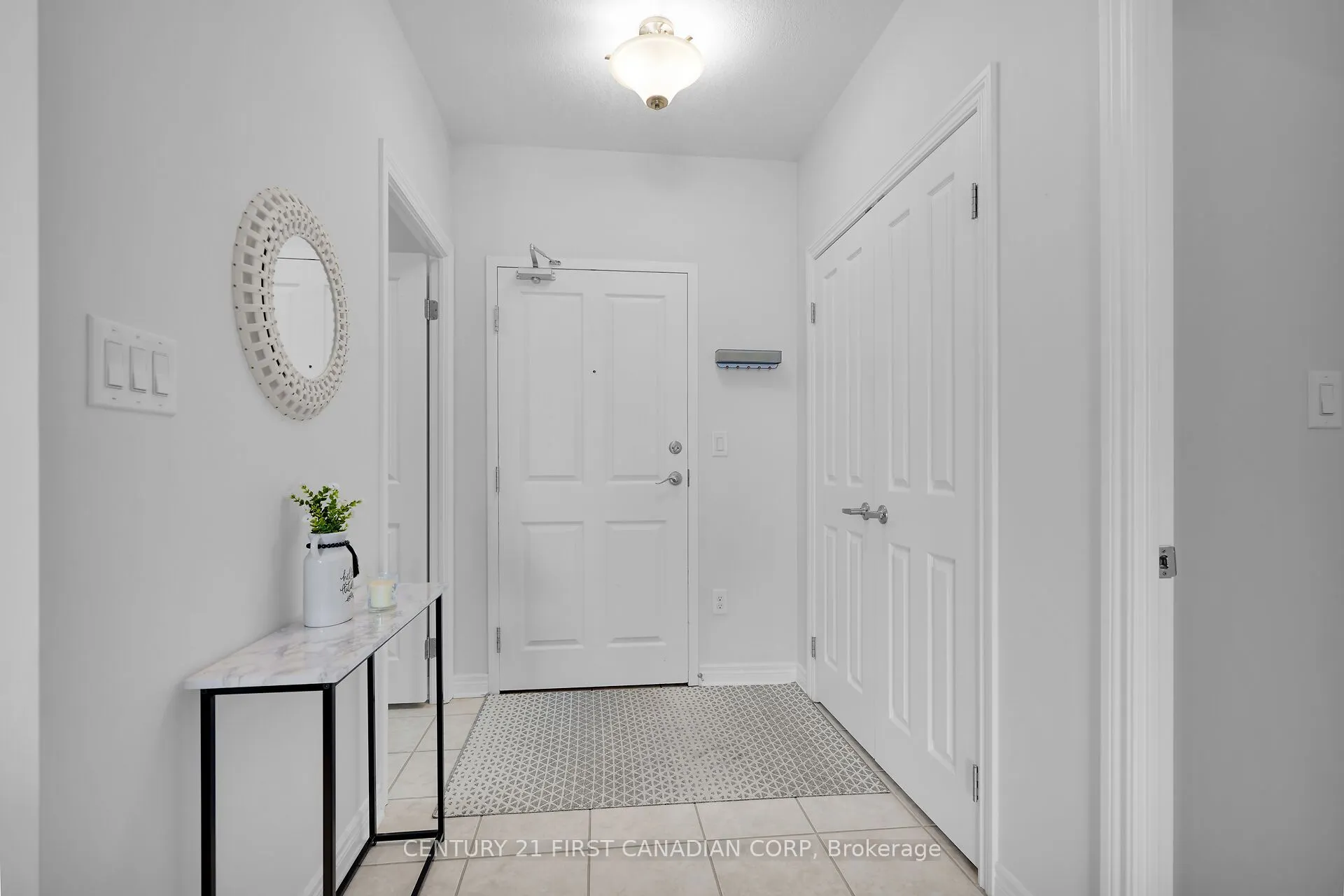 1030 Coronation Drive, #707