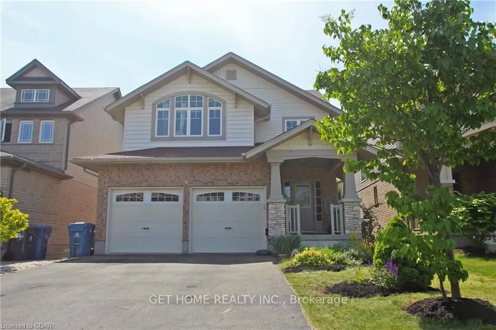 5 Duck Lane, #UPPER