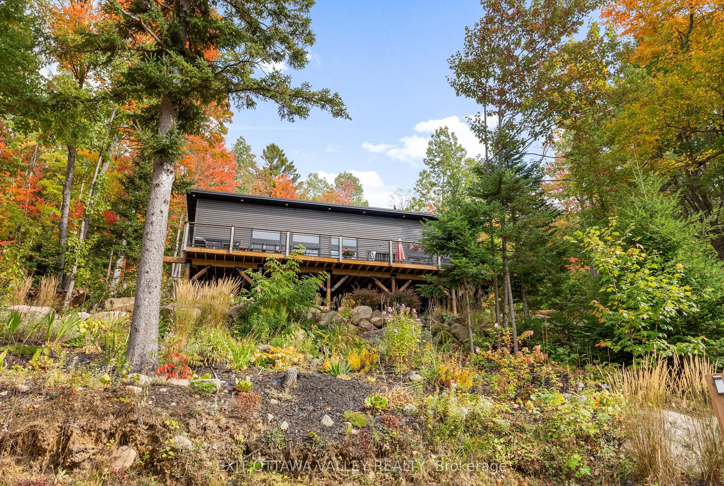 820 Hopefield Road