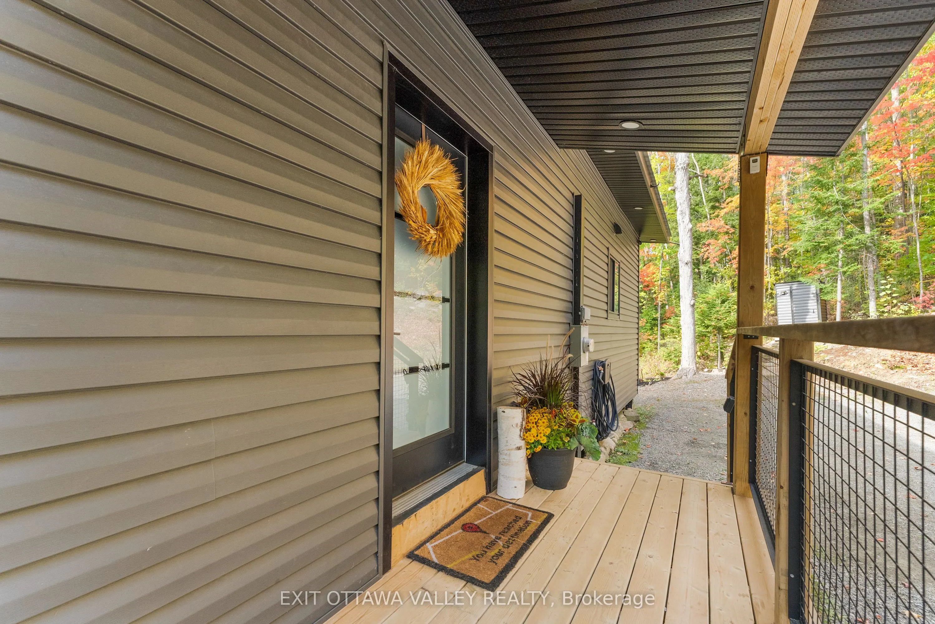 820 Hopefield Road