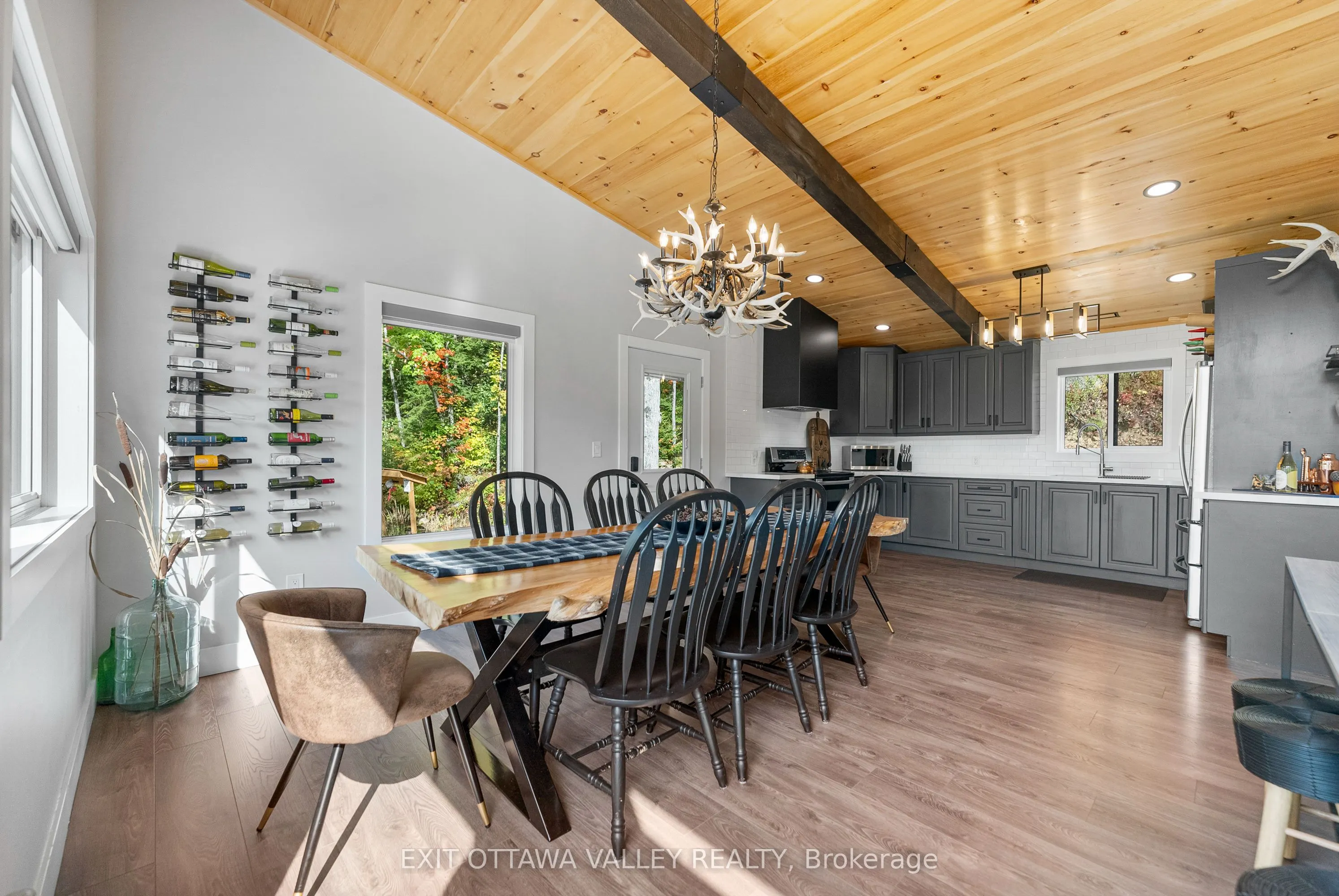 820 Hopefield Road