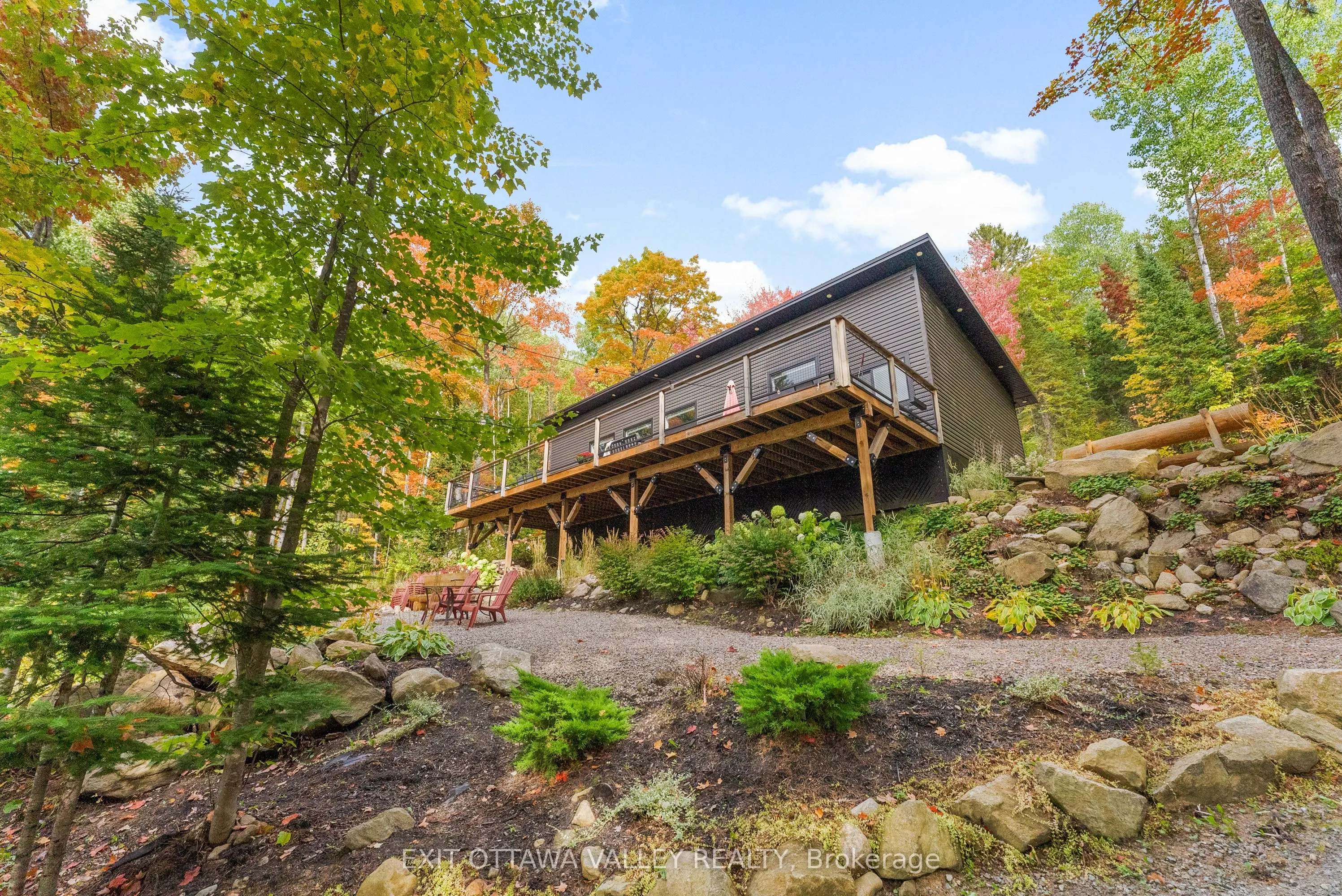 820 Hopefield Road