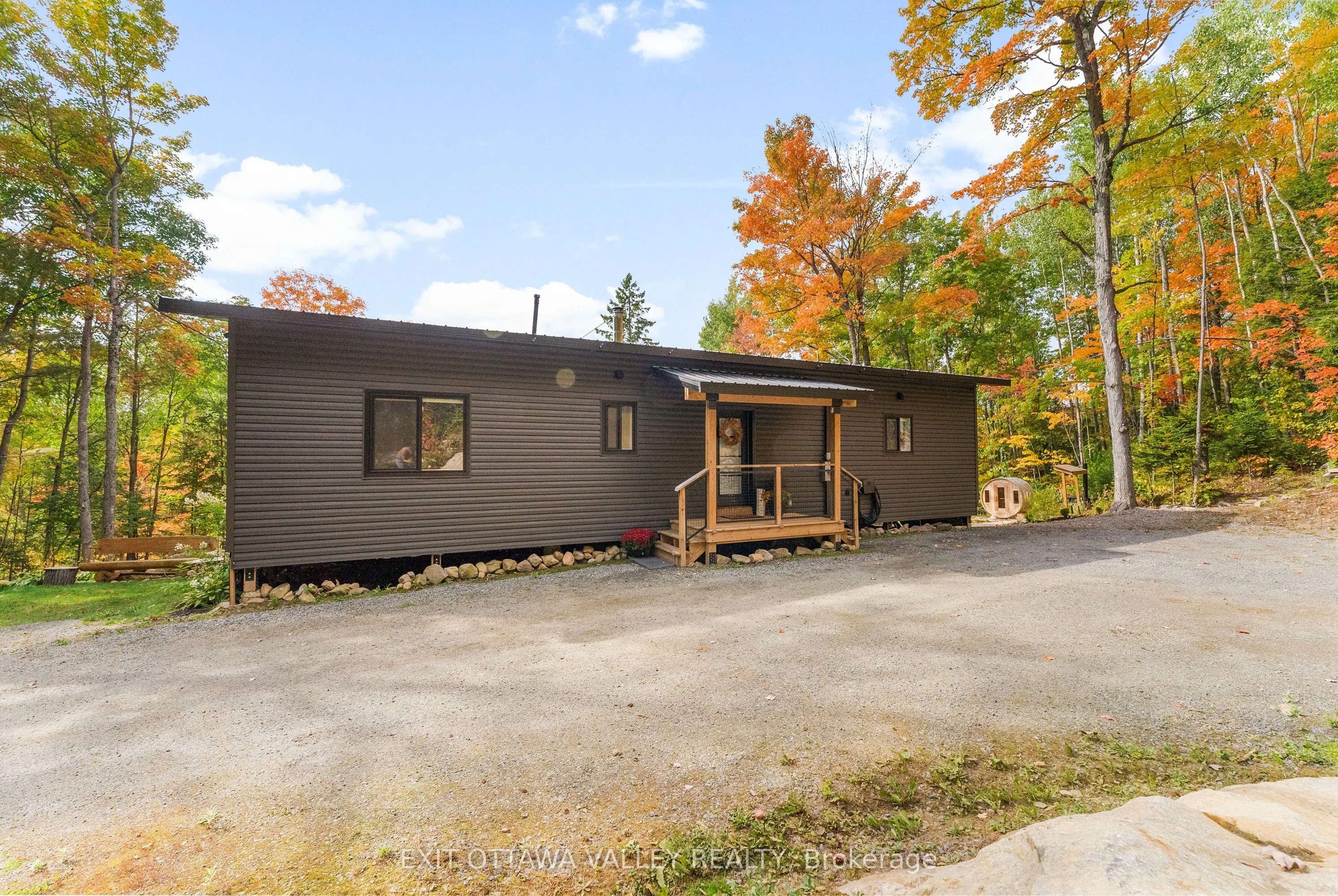 820 Hopefield Road